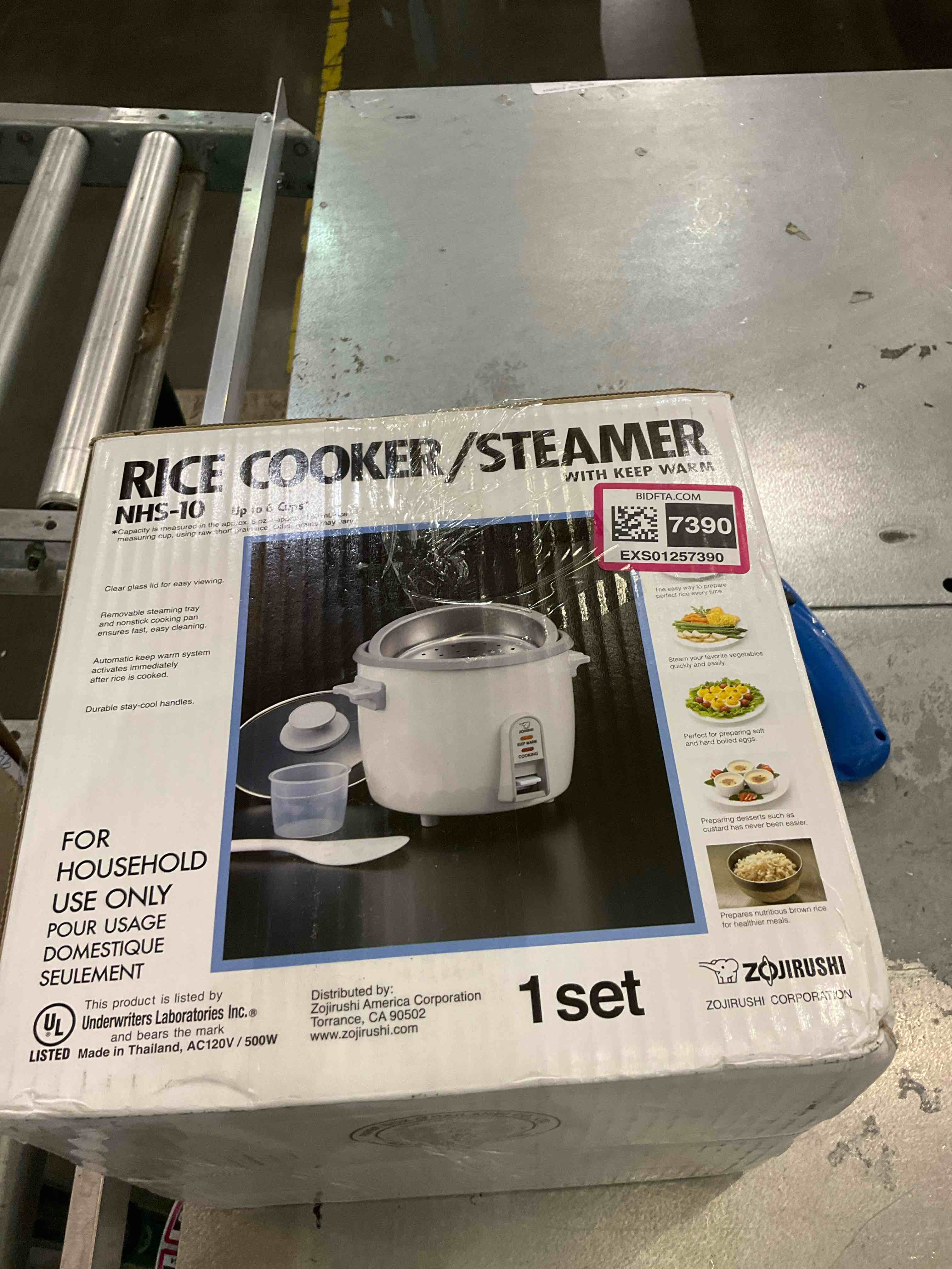 Aroma Housewares 4-Cup (Cooked) / 1Qt. Rice & Grain Cooker with Automatic Warm Mode, Steamer, One-Touch Operation, White (ARC-302-1NG),2 cup (uncooked rice)