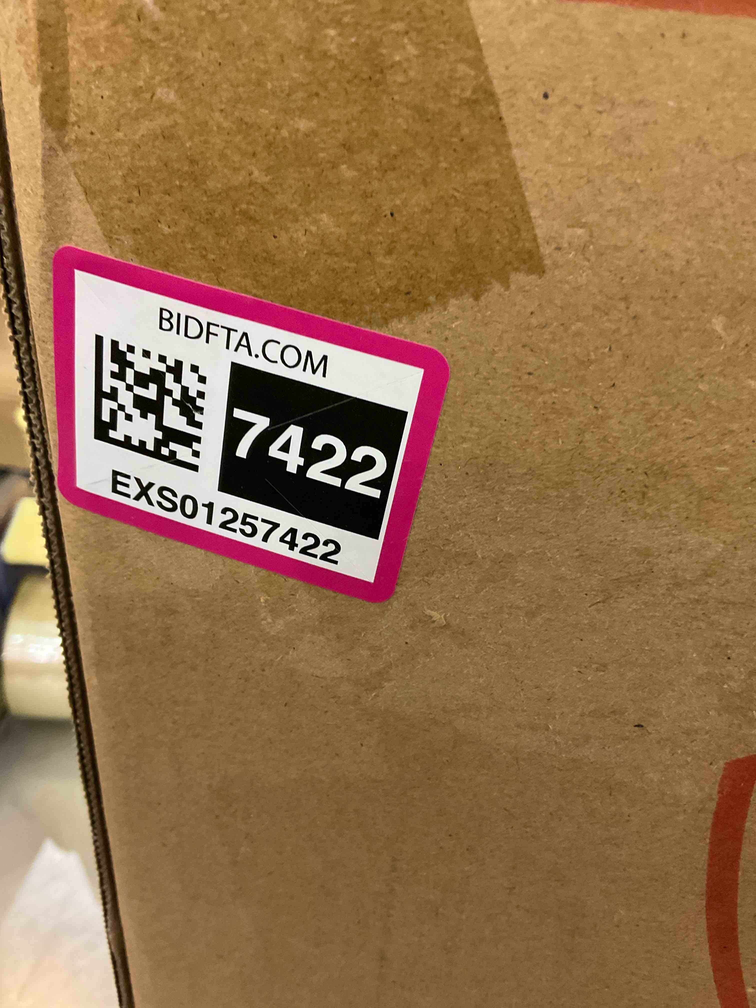 https://s3.amazonaws.com/lotting-images-prod/BargainHunt/EXS01257422_1712257312762.jpeg