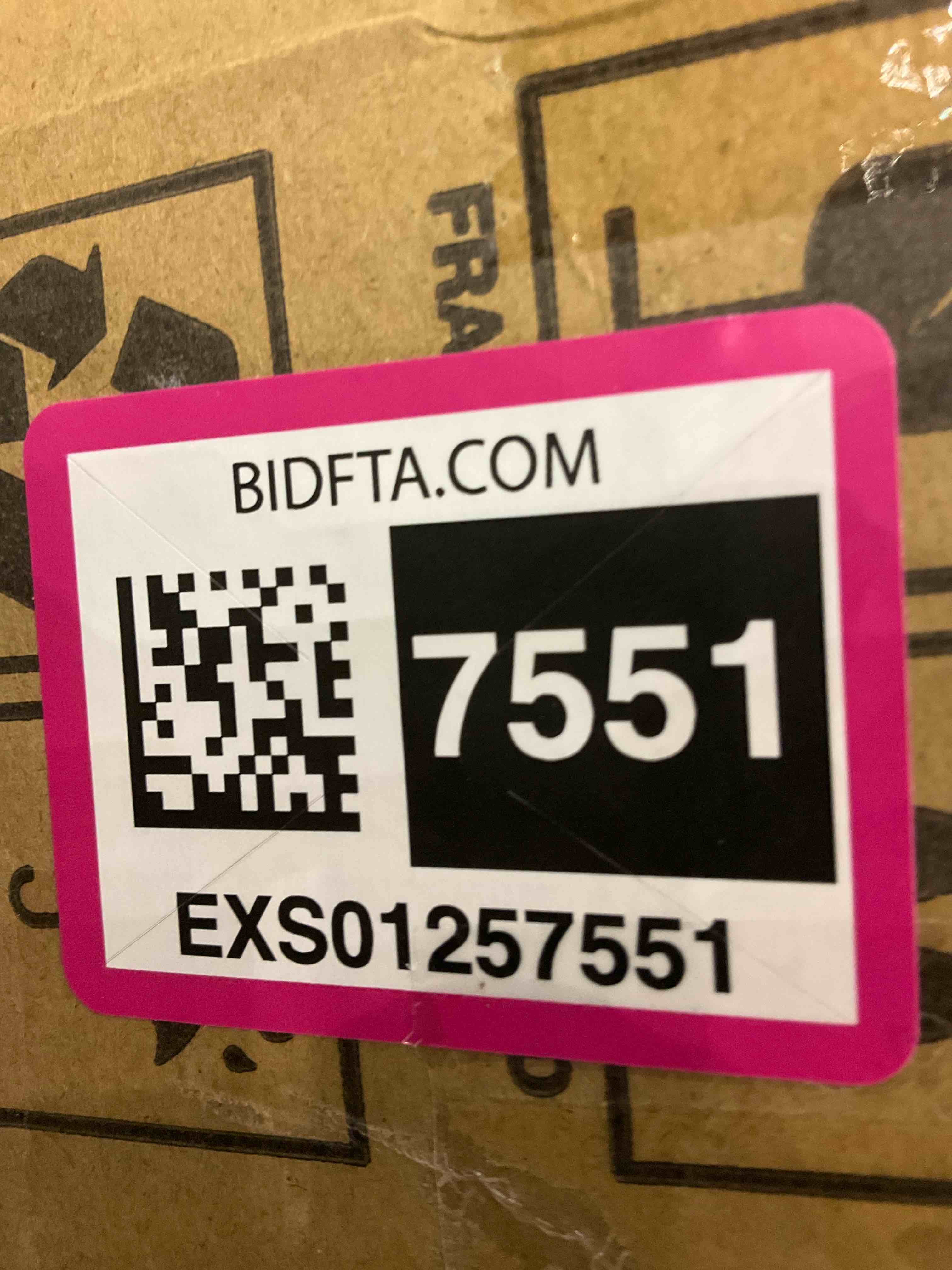 https://s3.amazonaws.com/lotting-images-prod/BargainHunt/EXS01257551_1713362663008.jpeg