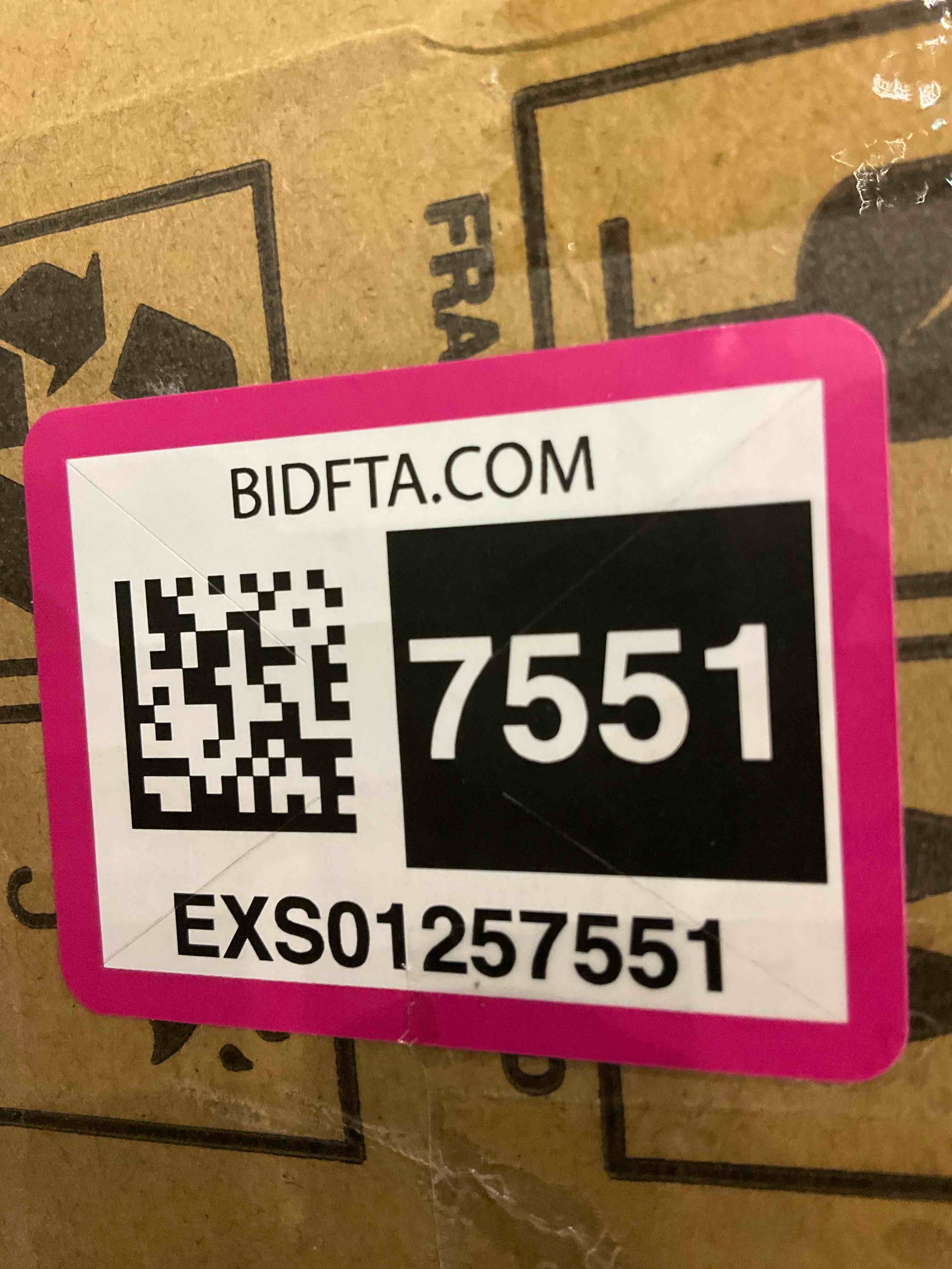 https://s3.amazonaws.com/lotting-images-prod/BargainHunt/EXS01257551_1713362664091.jpeg