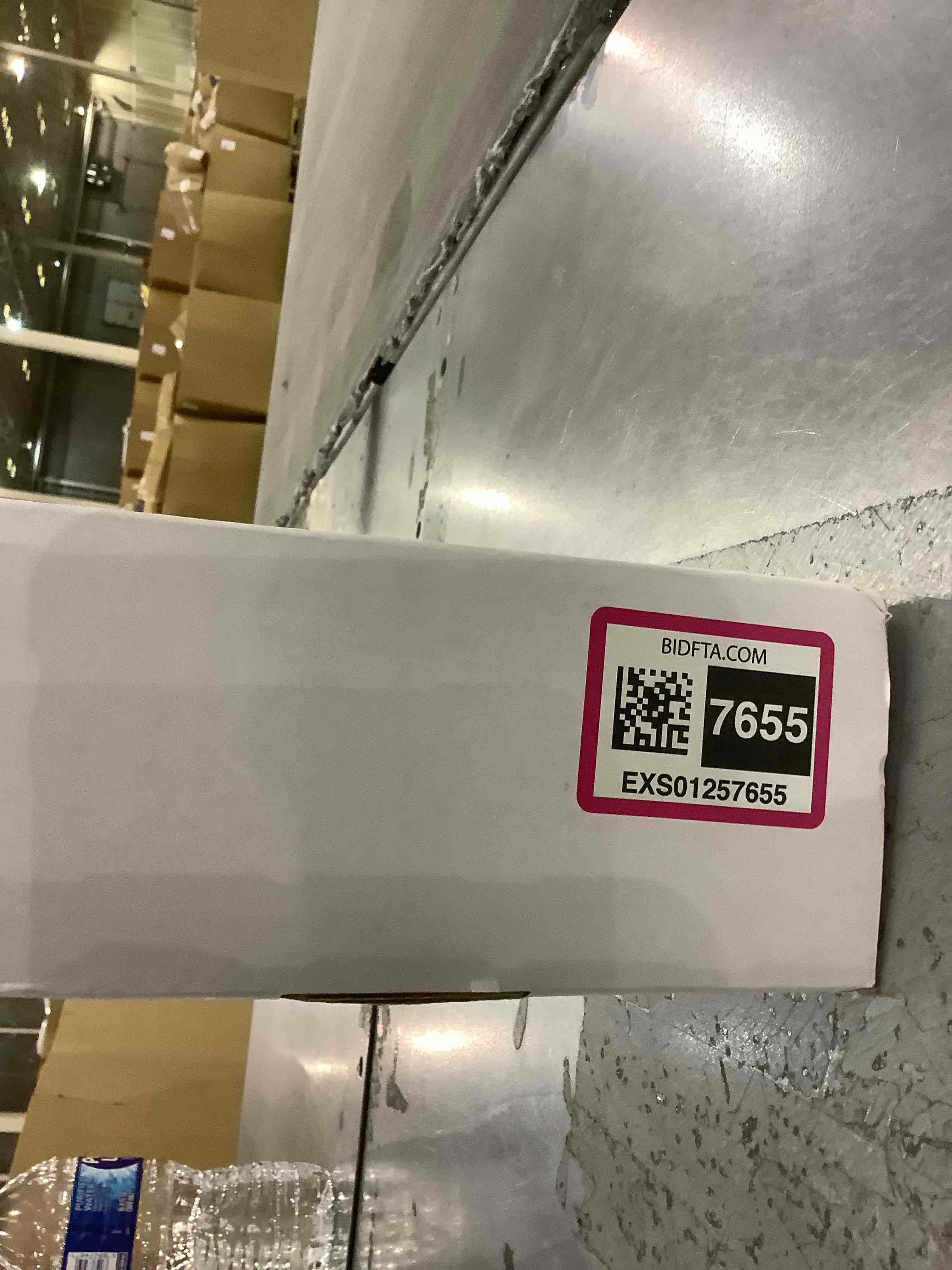 https://s3.amazonaws.com/lotting-images-prod/BargainHunt/EXS01257655_1713528012501.jpeg