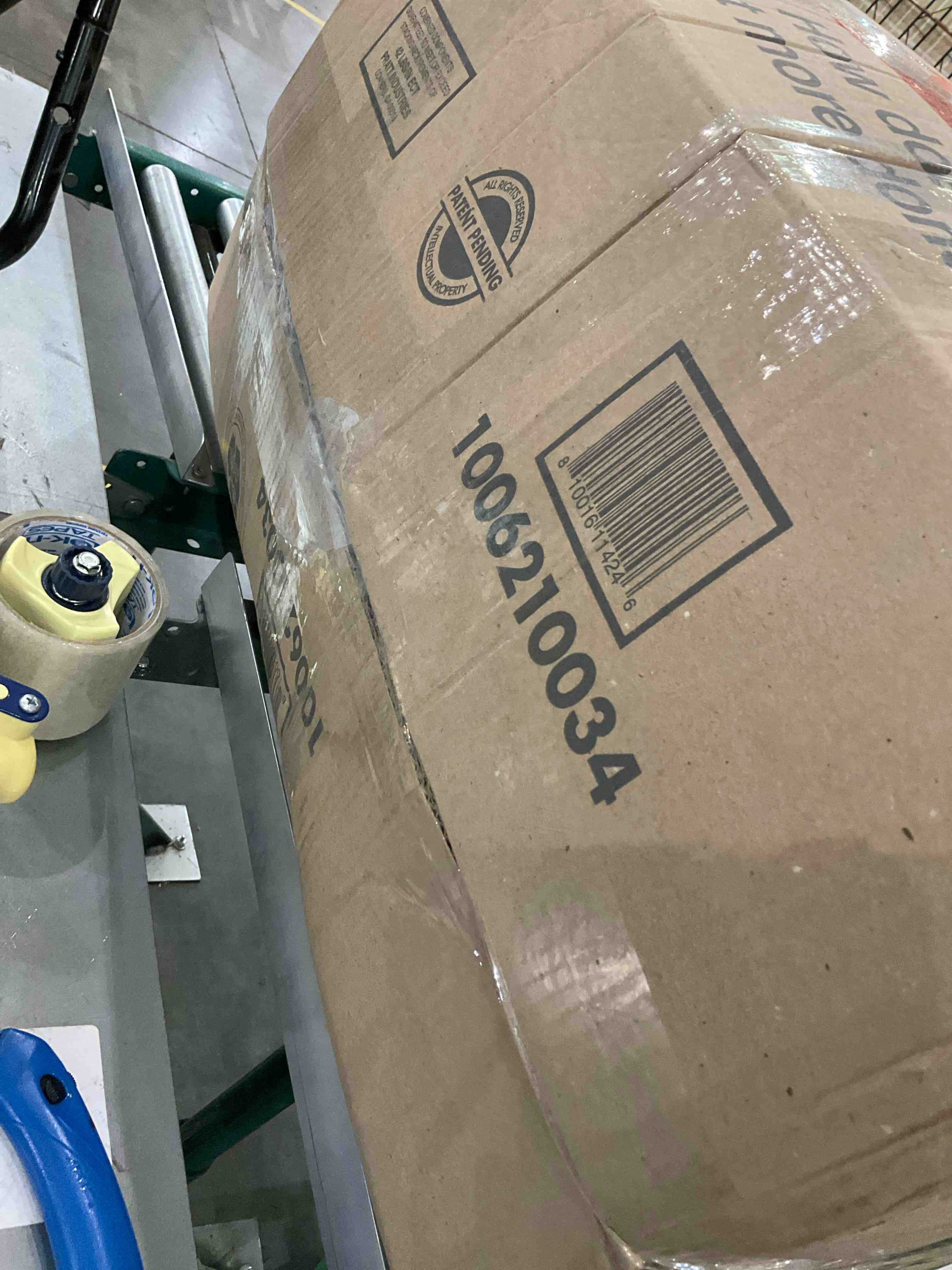 https://s3.amazonaws.com/lotting-images-prod/BargainHunt/EXS01257710_1713549167822.jpeg