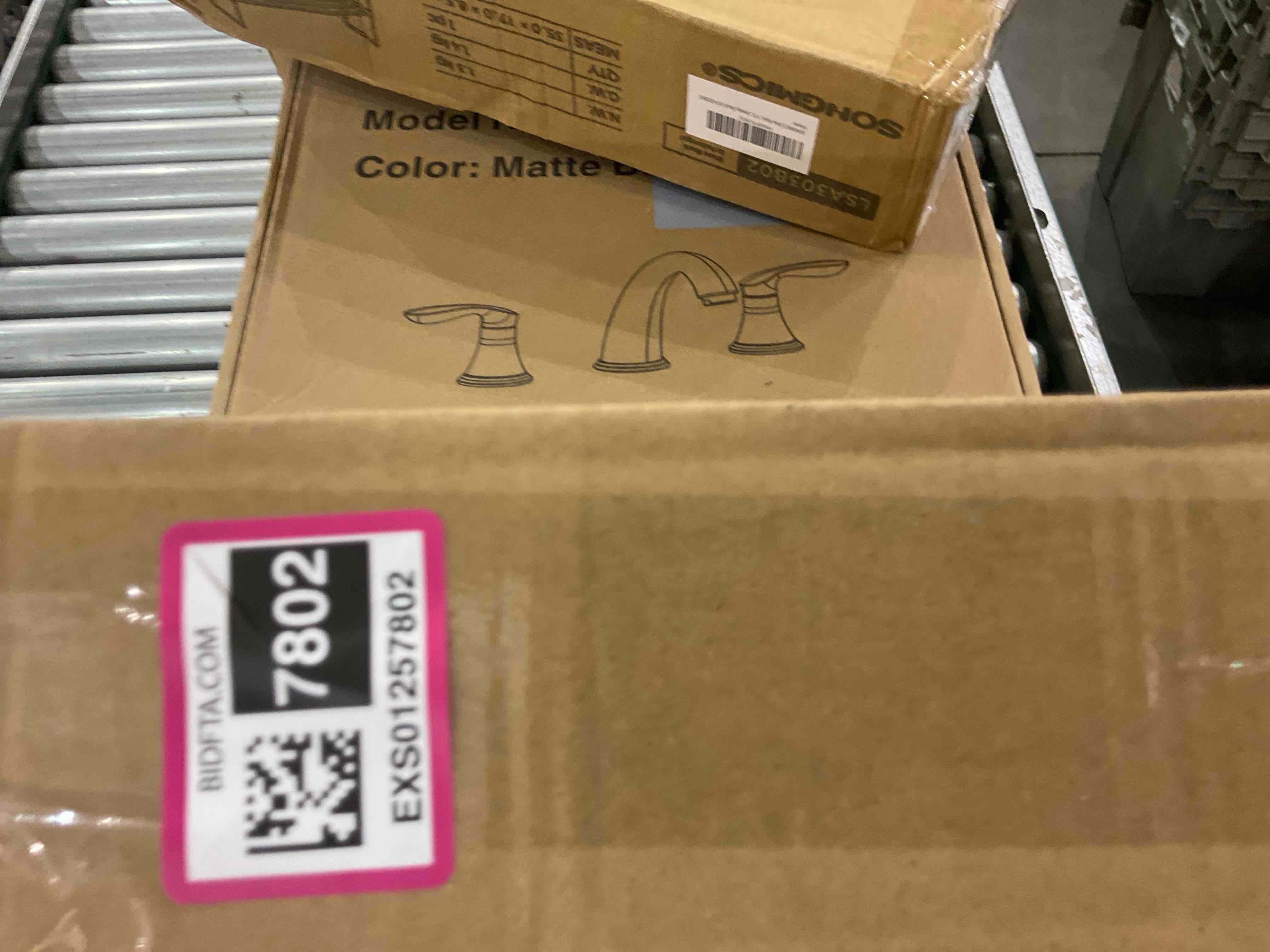 https://s3.amazonaws.com/lotting-images-prod/BargainHunt/EXS01257802_1713538965047.jpeg