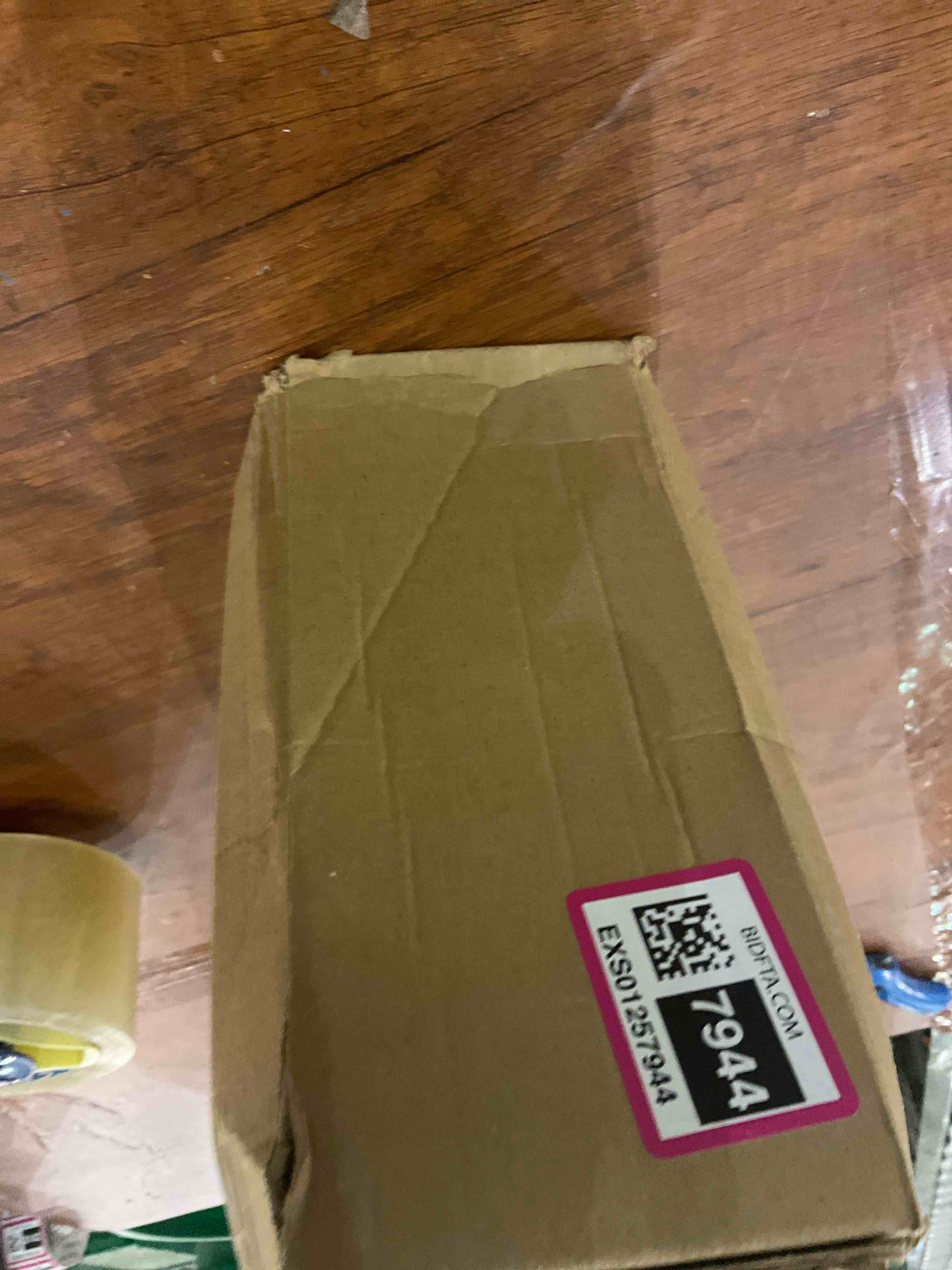 https://s3.amazonaws.com/lotting-images-prod/BargainHunt/EXS01257944_1713538931735.jpeg