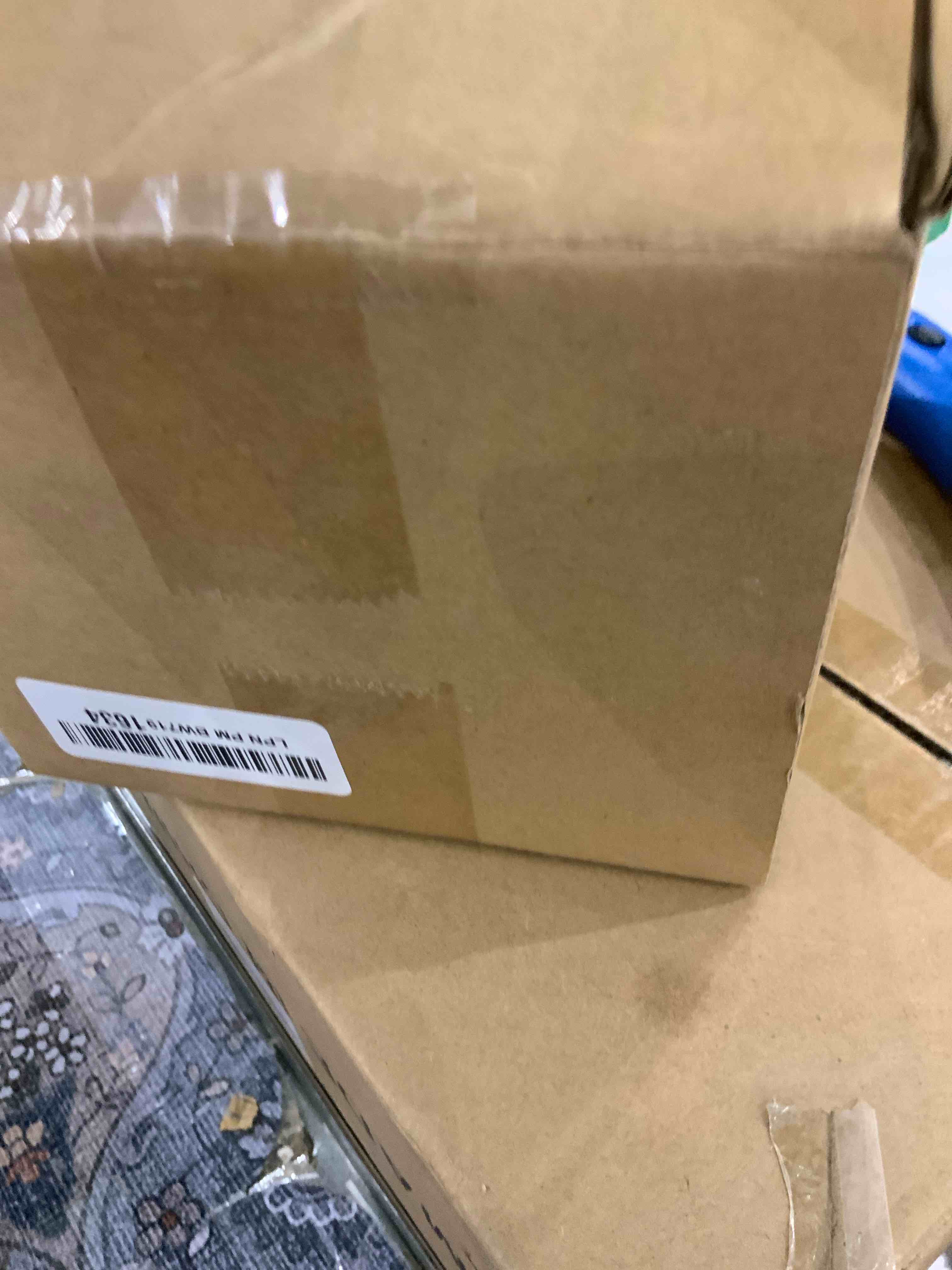 https://s3.amazonaws.com/lotting-images-prod/BargainHunt/EXS01258307_1712834348433.jpeg