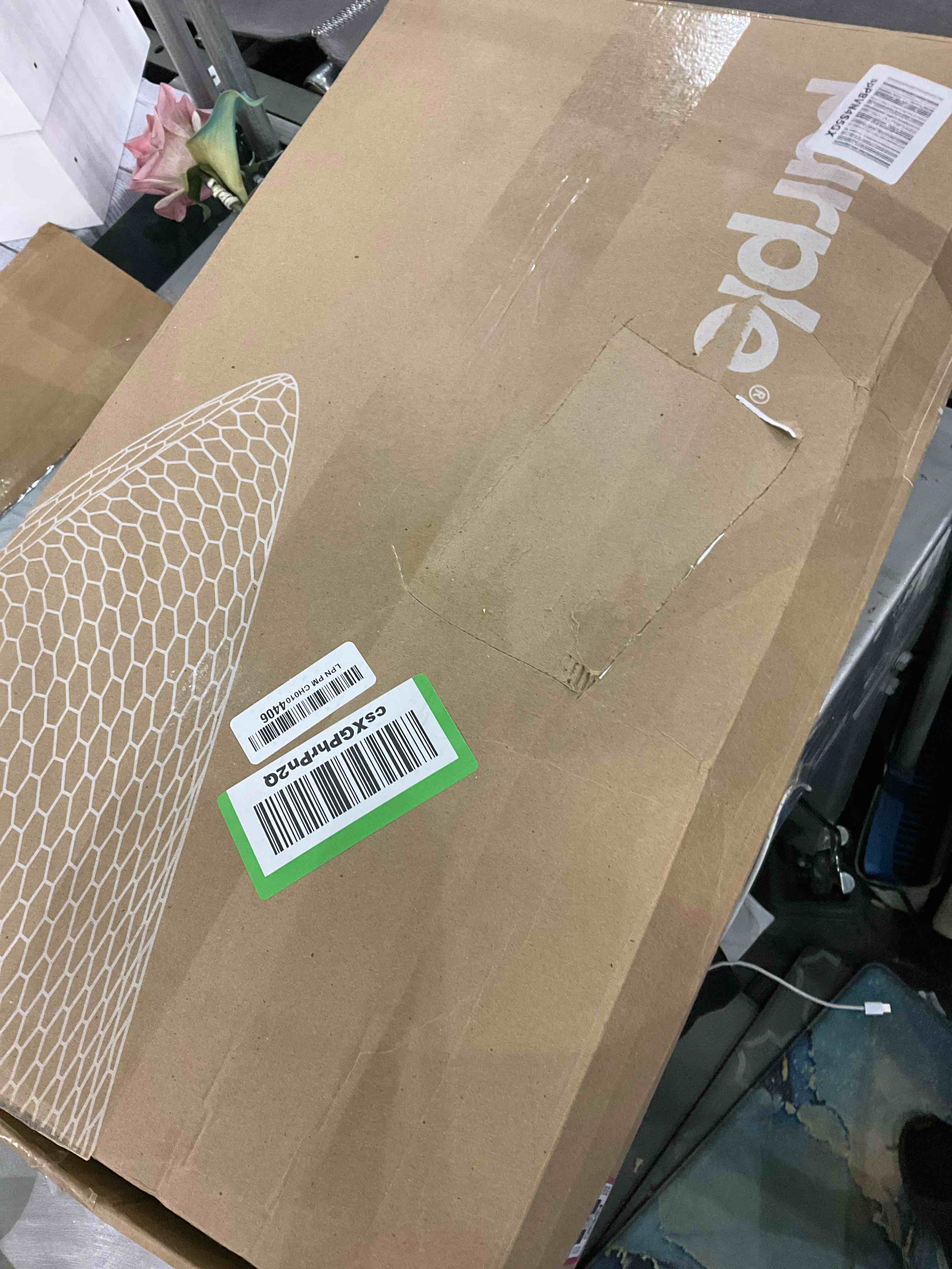 https://s3.amazonaws.com/lotting-images-prod/BargainHunt/EXS01258815_1712669229675.jpeg