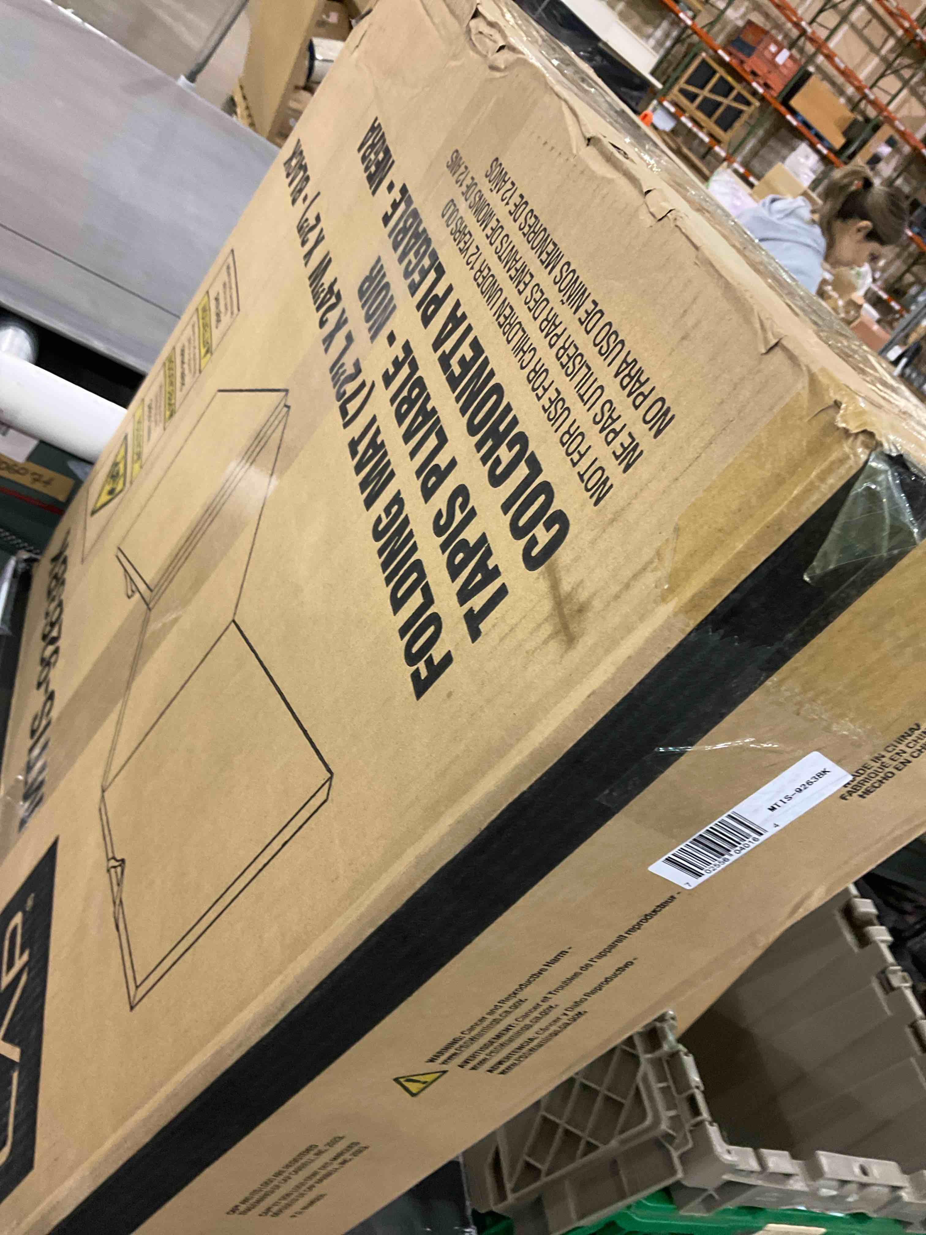 https://s3.amazonaws.com/lotting-images-prod/BargainHunt/EXS01260131_1709901107814.jpeg