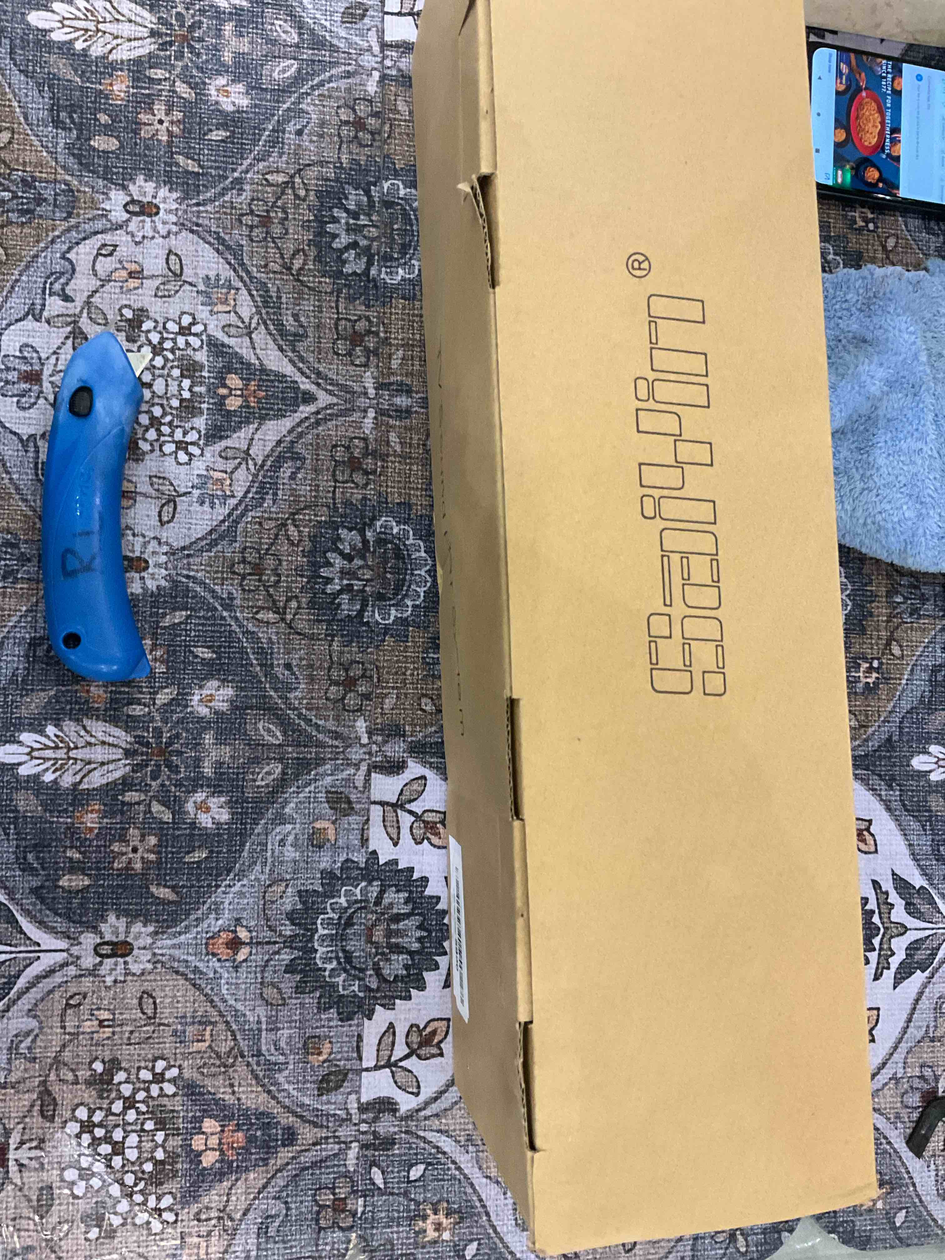 https://s3.amazonaws.com/lotting-images-prod/BargainHunt/EXS01260205_1709923664786.jpeg