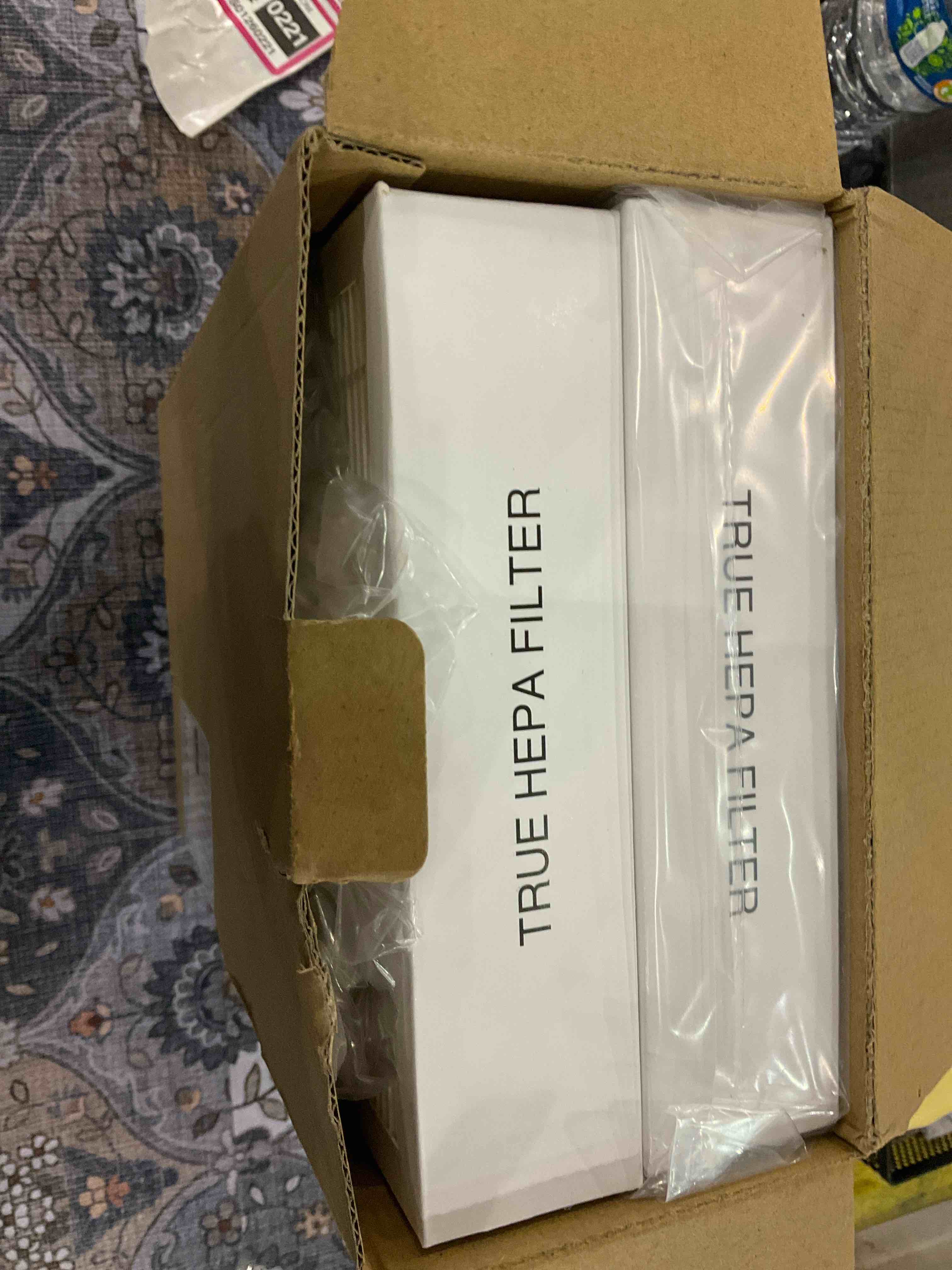 https://s3.amazonaws.com/lotting-images-prod/BargainHunt/EXS01260221_1710155261537.jpeg