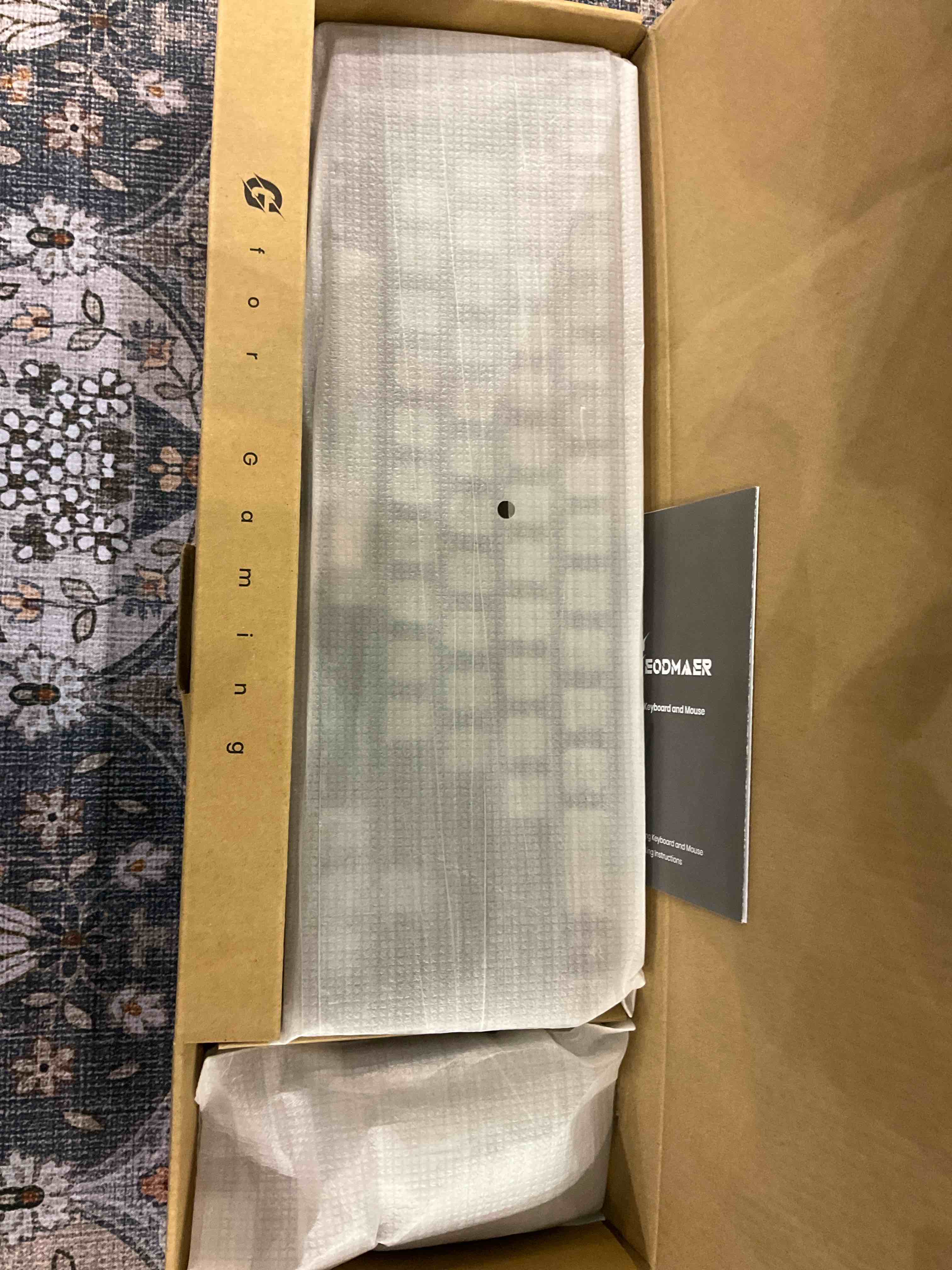 https://s3.amazonaws.com/lotting-images-prod/BargainHunt/EXS01260224_1710155444981.jpeg