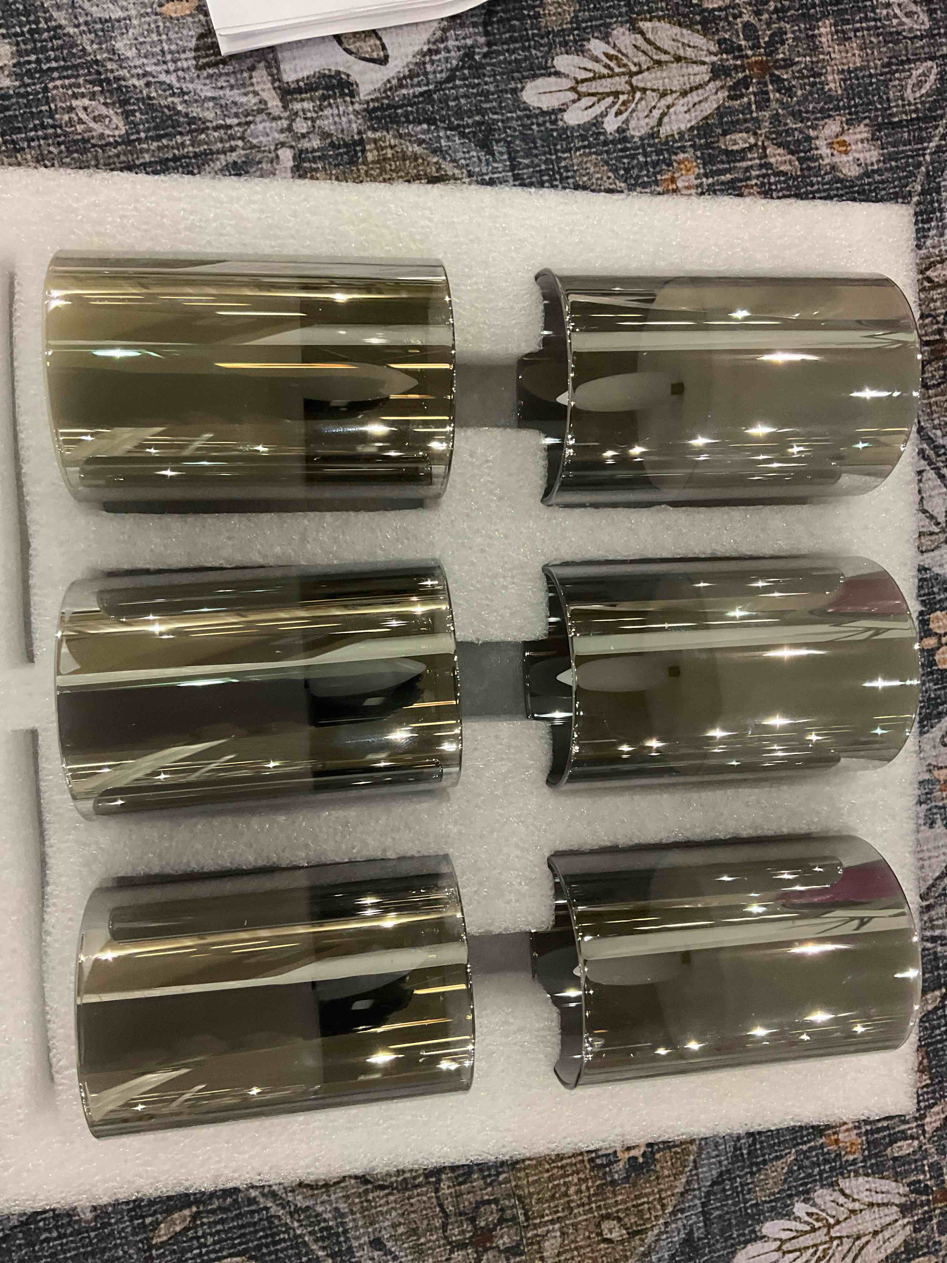 https://s3.amazonaws.com/lotting-images-prod/BargainHunt/EXS01260289_1710164341596.jpeg