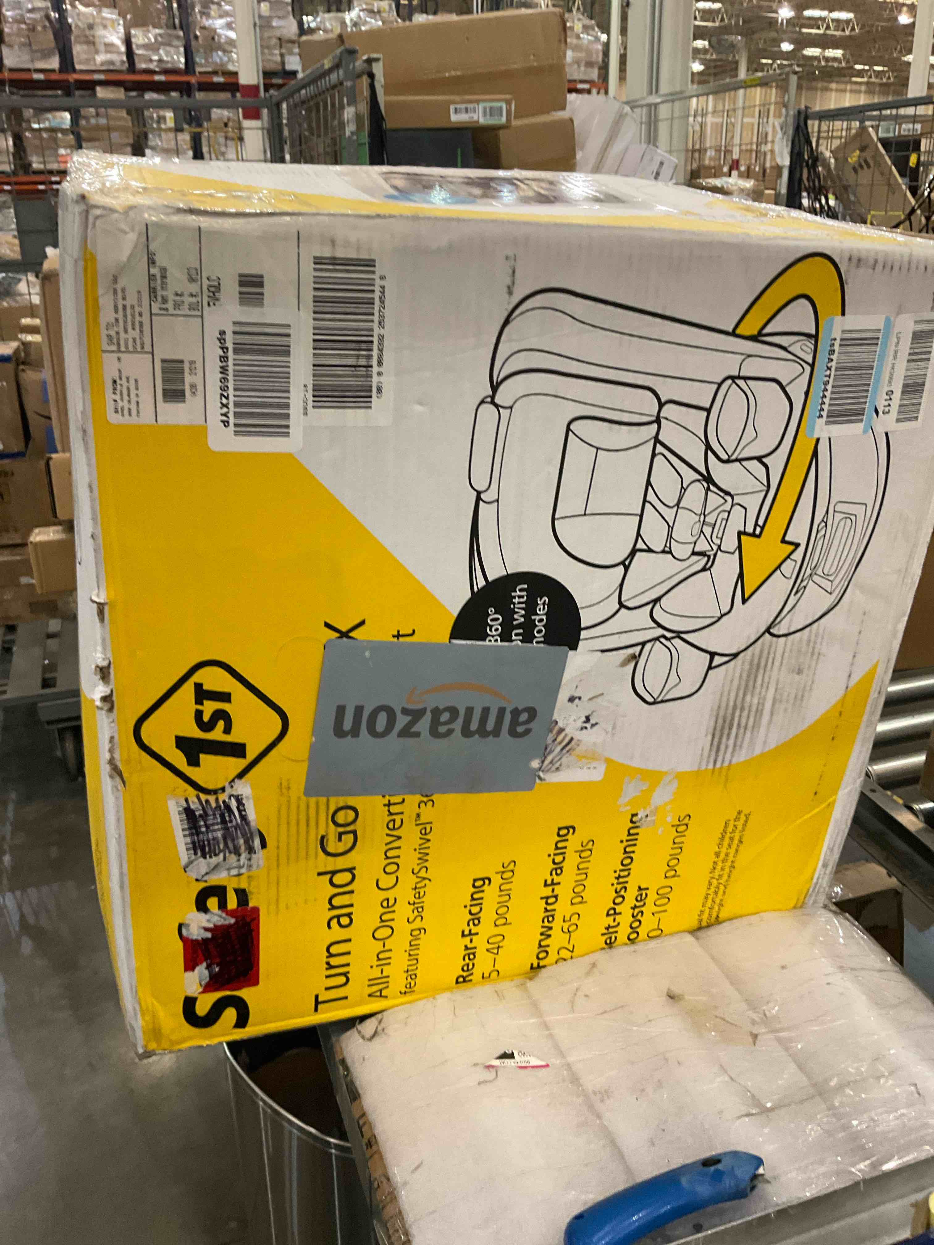 https://s3.amazonaws.com/lotting-images-prod/BargainHunt/EXS01260590_1712156022090.jpeg