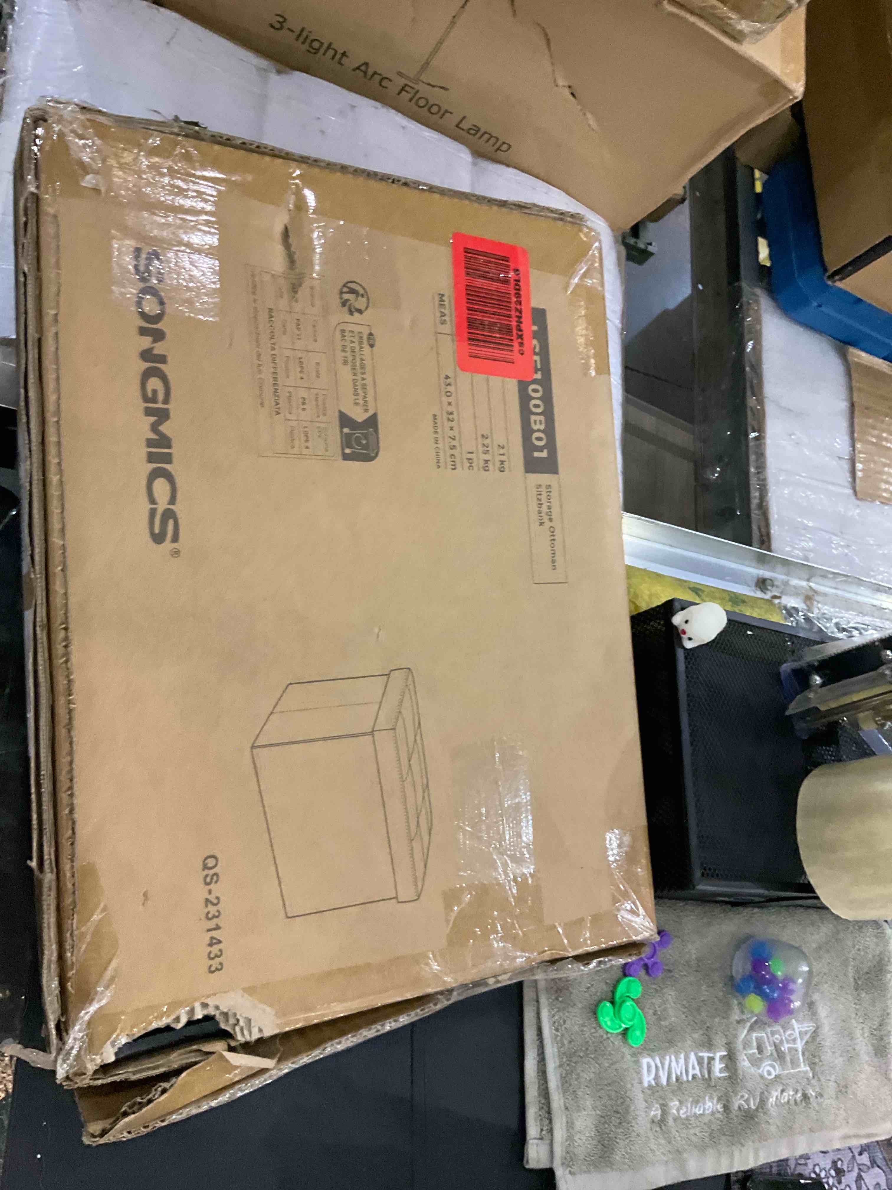https://s3.amazonaws.com/lotting-images-prod/BargainHunt/EXS01260835_1712326828061.jpeg