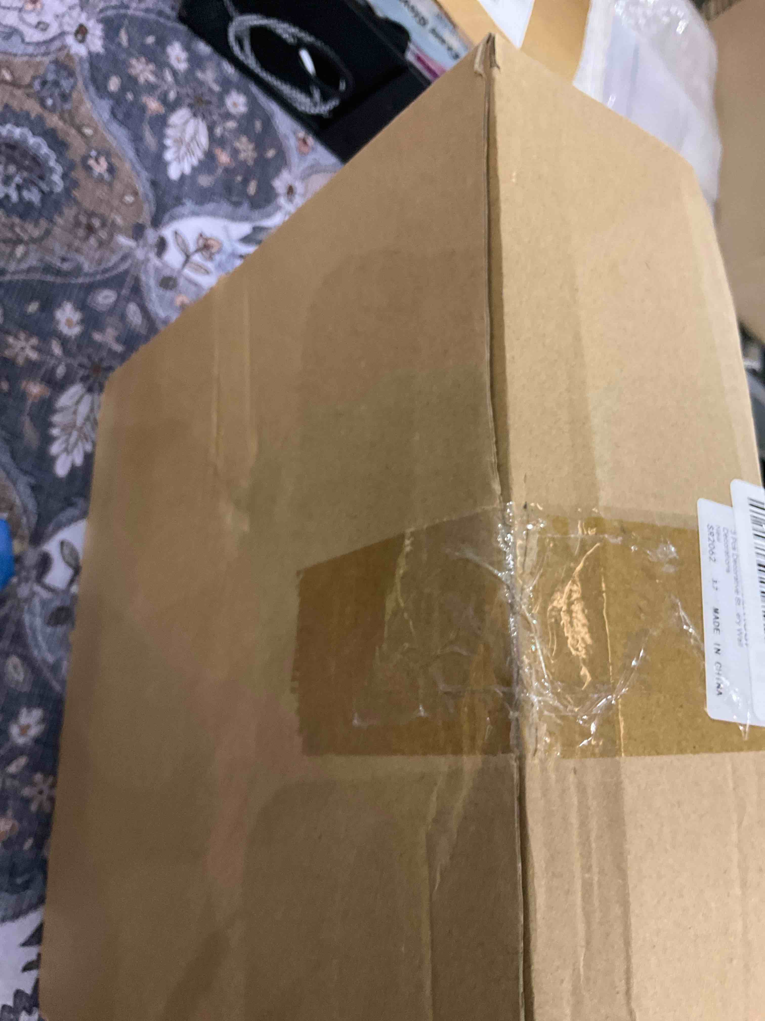 https://s3.amazonaws.com/lotting-images-prod/BargainHunt/EXS01261139_1710337245888.jpeg