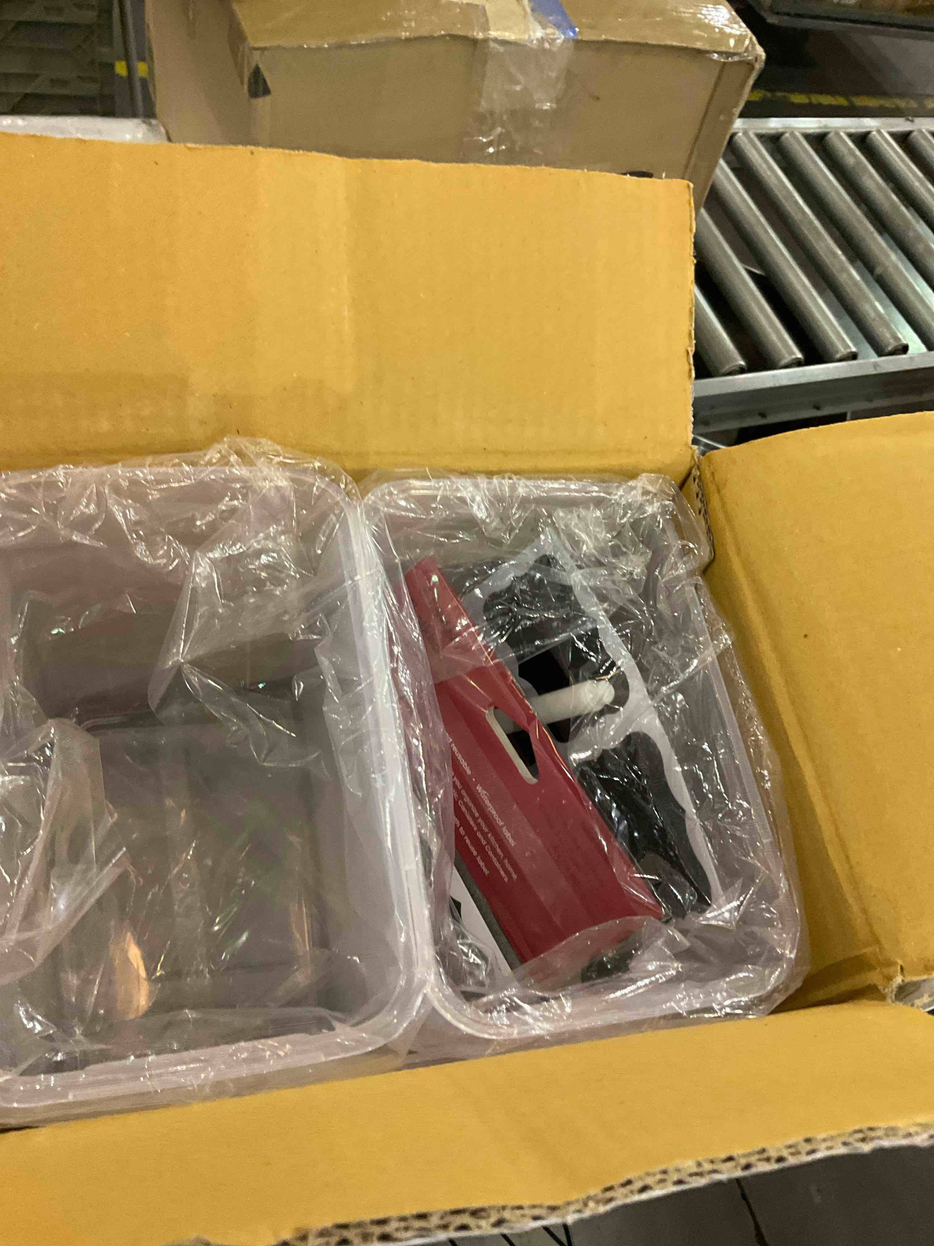 https://s3.amazonaws.com/lotting-images-prod/BargainHunt/EXS01261140_1710337364533.jpeg