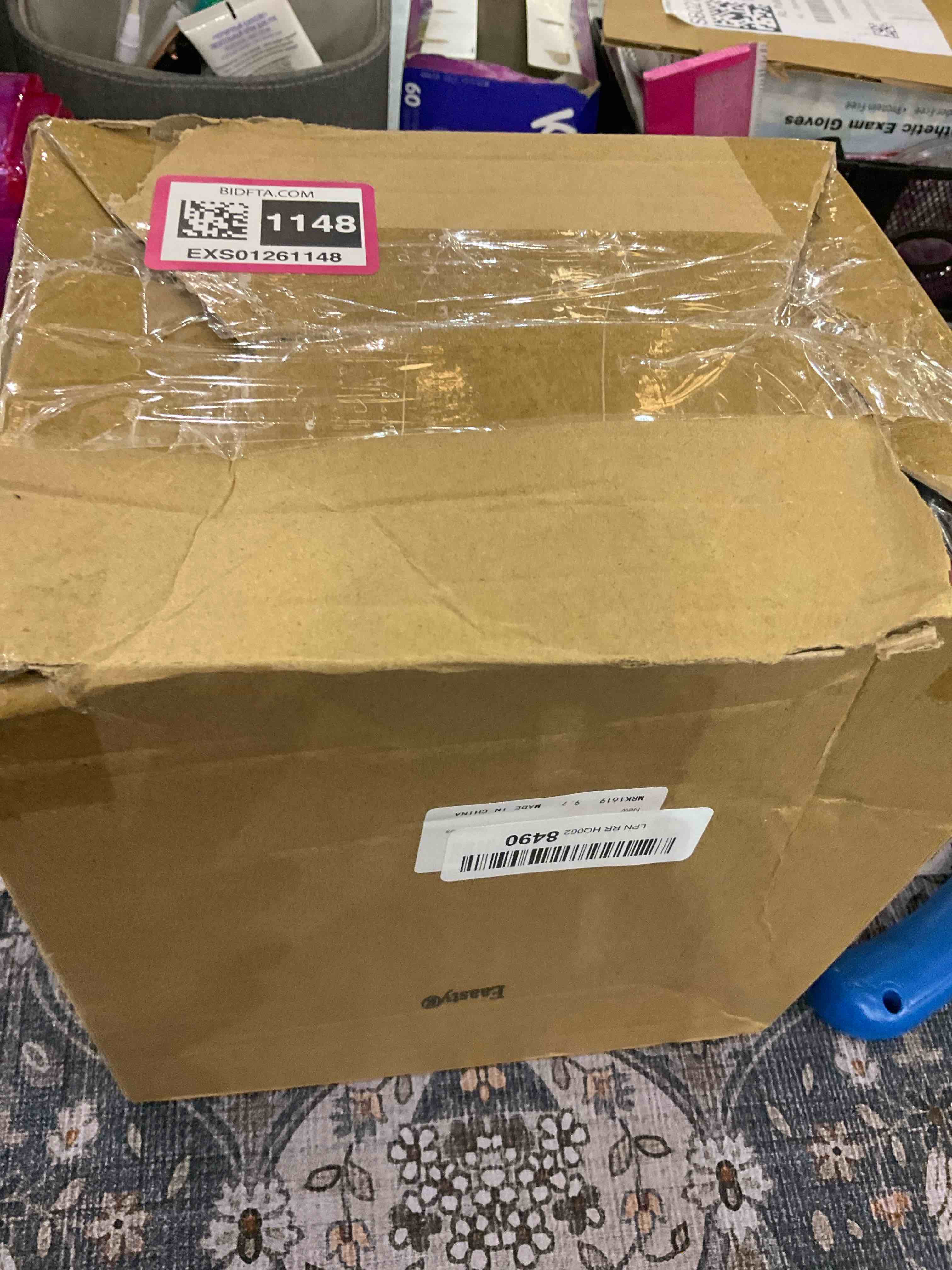 https://s3.amazonaws.com/lotting-images-prod/BargainHunt/EXS01261148_1710338122925.jpeg