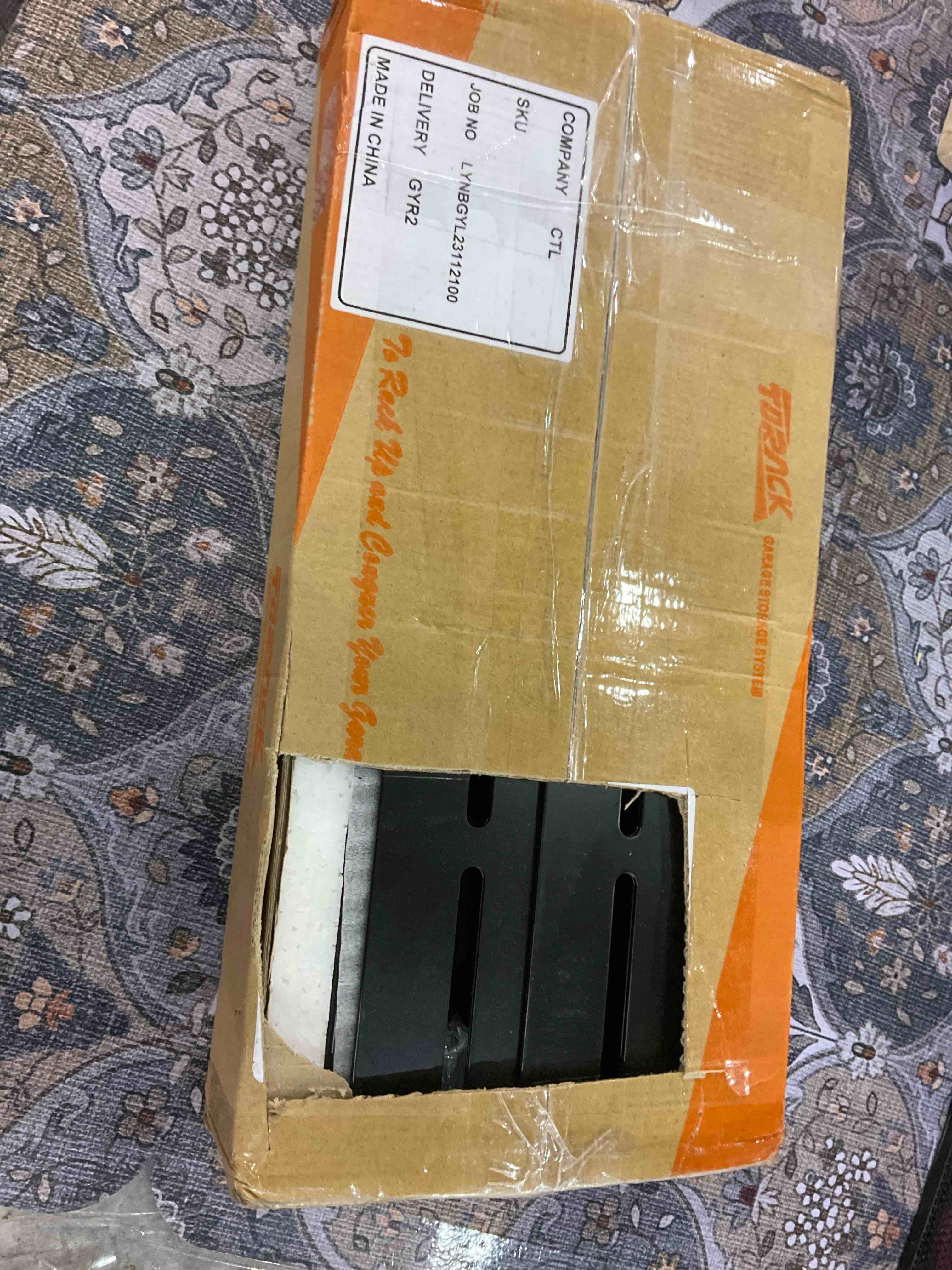 https://s3.amazonaws.com/lotting-images-prod/BargainHunt/EXS01261271_1710415793528.jpeg