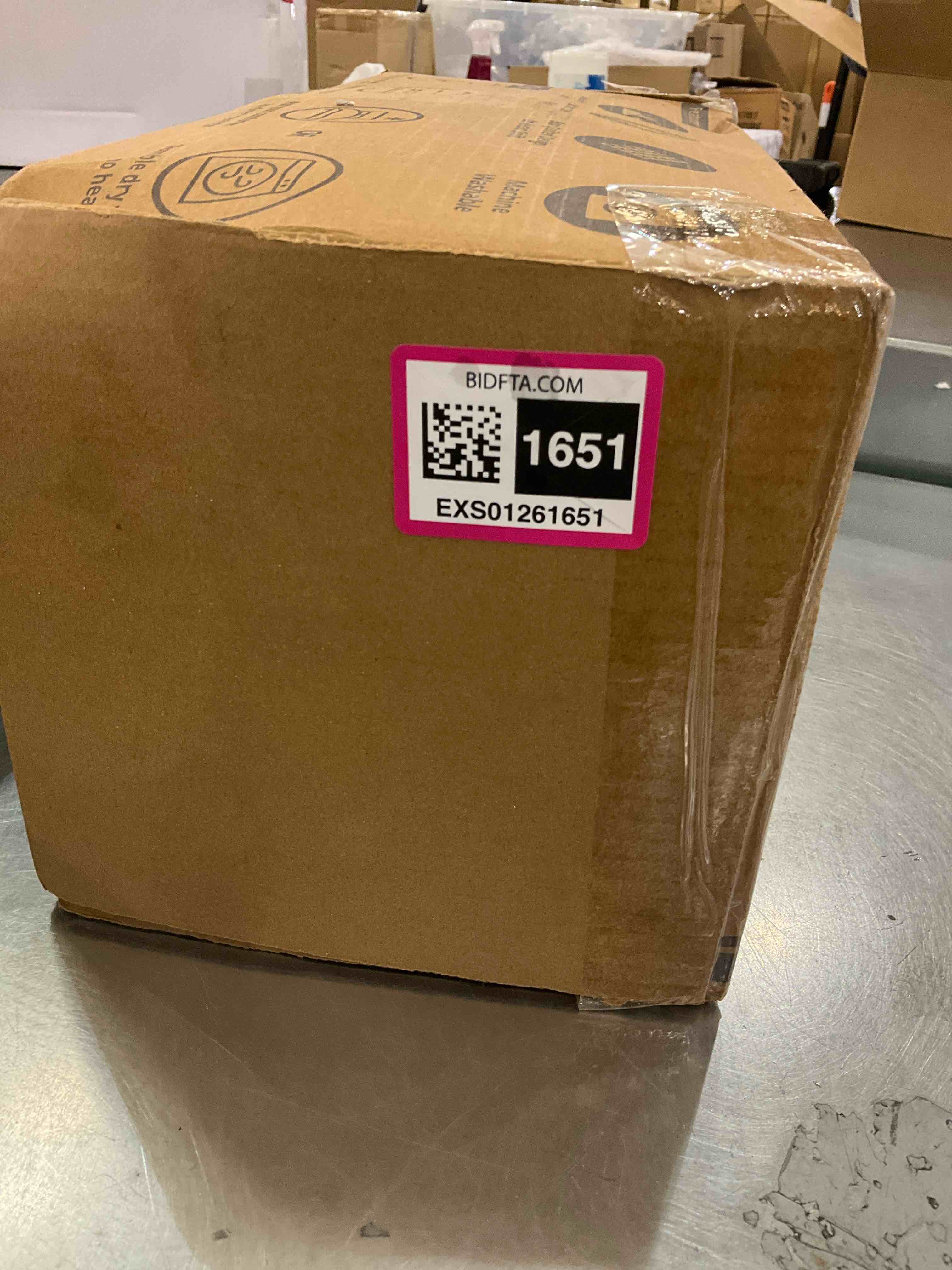 https://s3.amazonaws.com/lotting-images-prod/BargainHunt/EXS01261651_1710956858775.jpeg