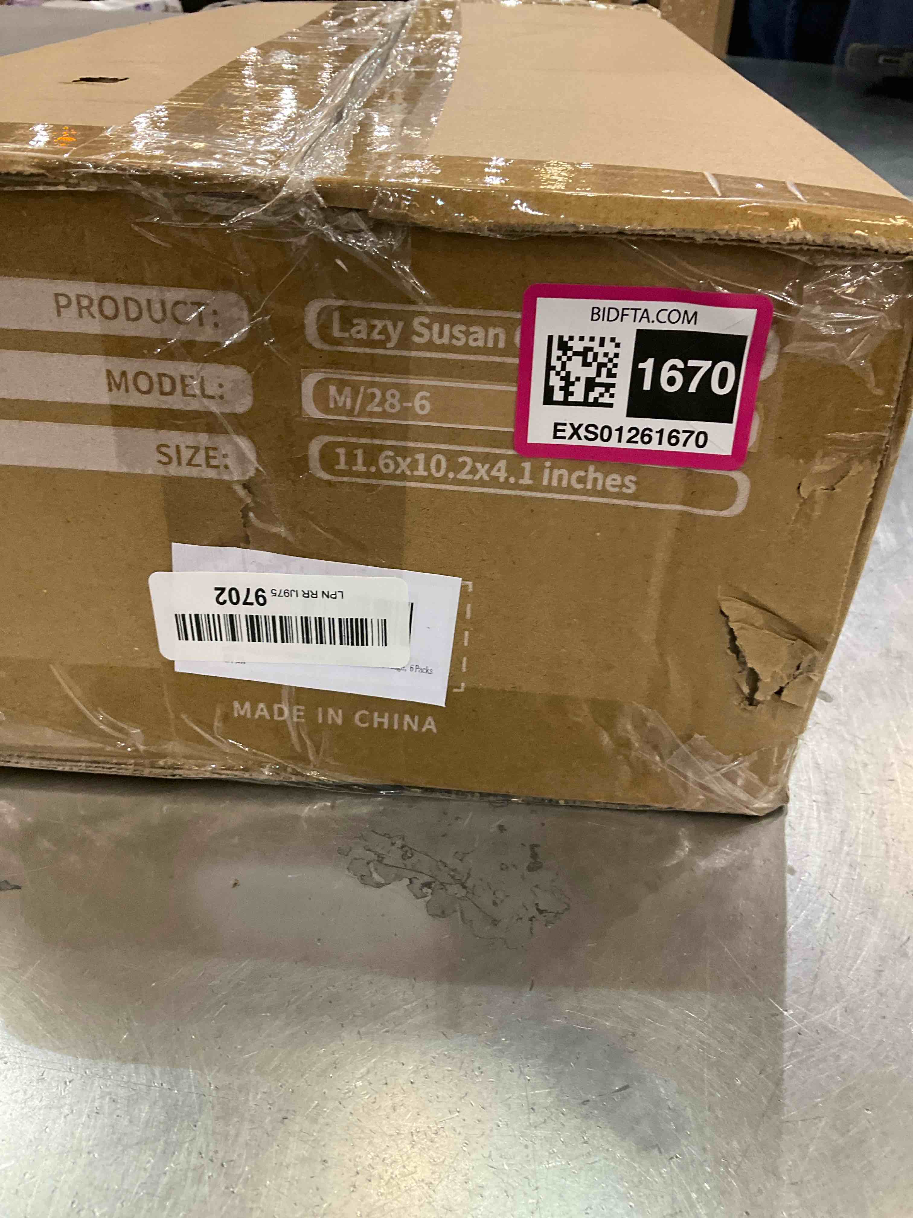 https://s3.amazonaws.com/lotting-images-prod/BargainHunt/EXS01261670_1710960276056.jpeg