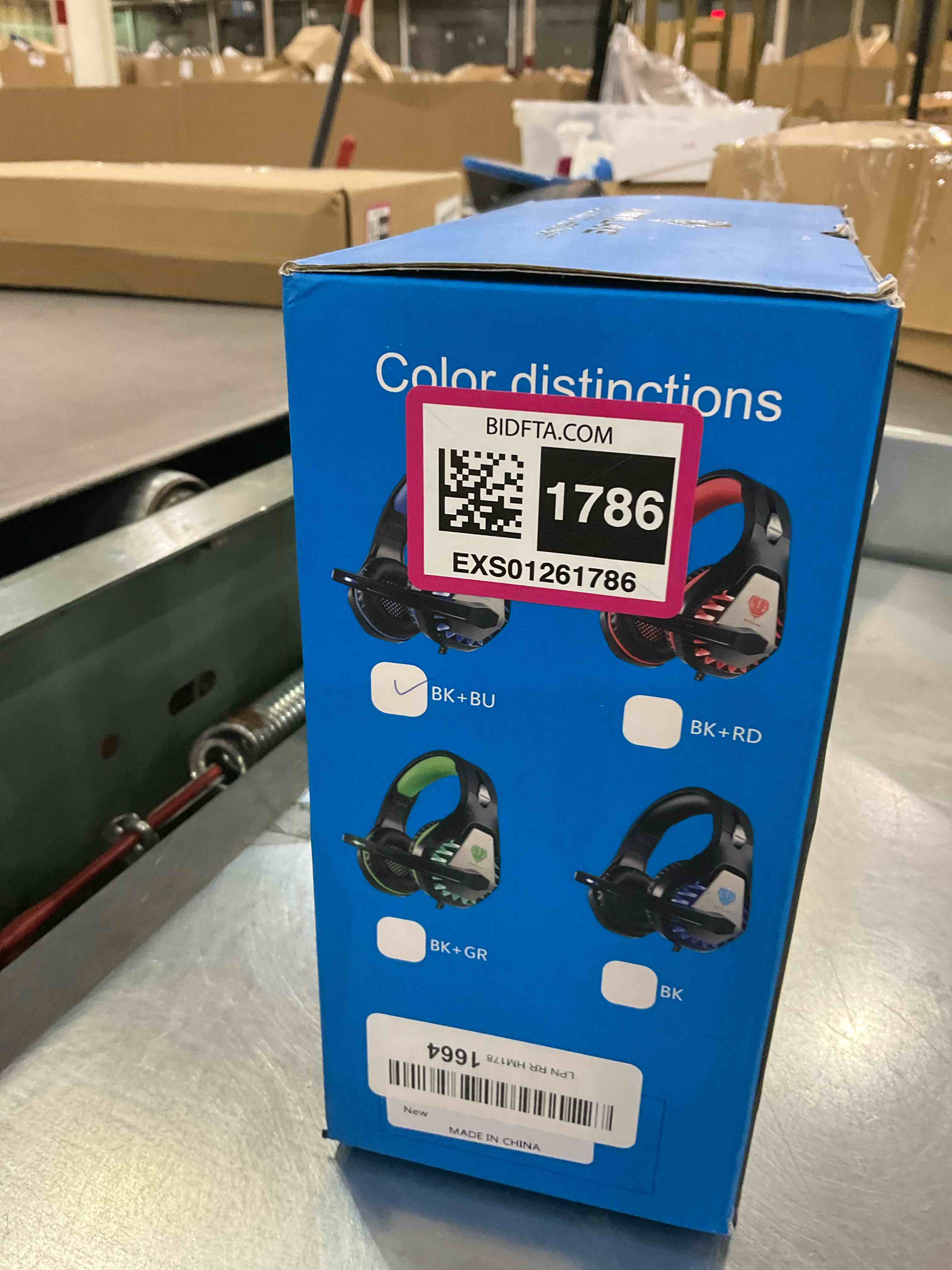 https://s3.amazonaws.com/lotting-images-prod/BargainHunt/EXS01261786_1711033195487.jpeg