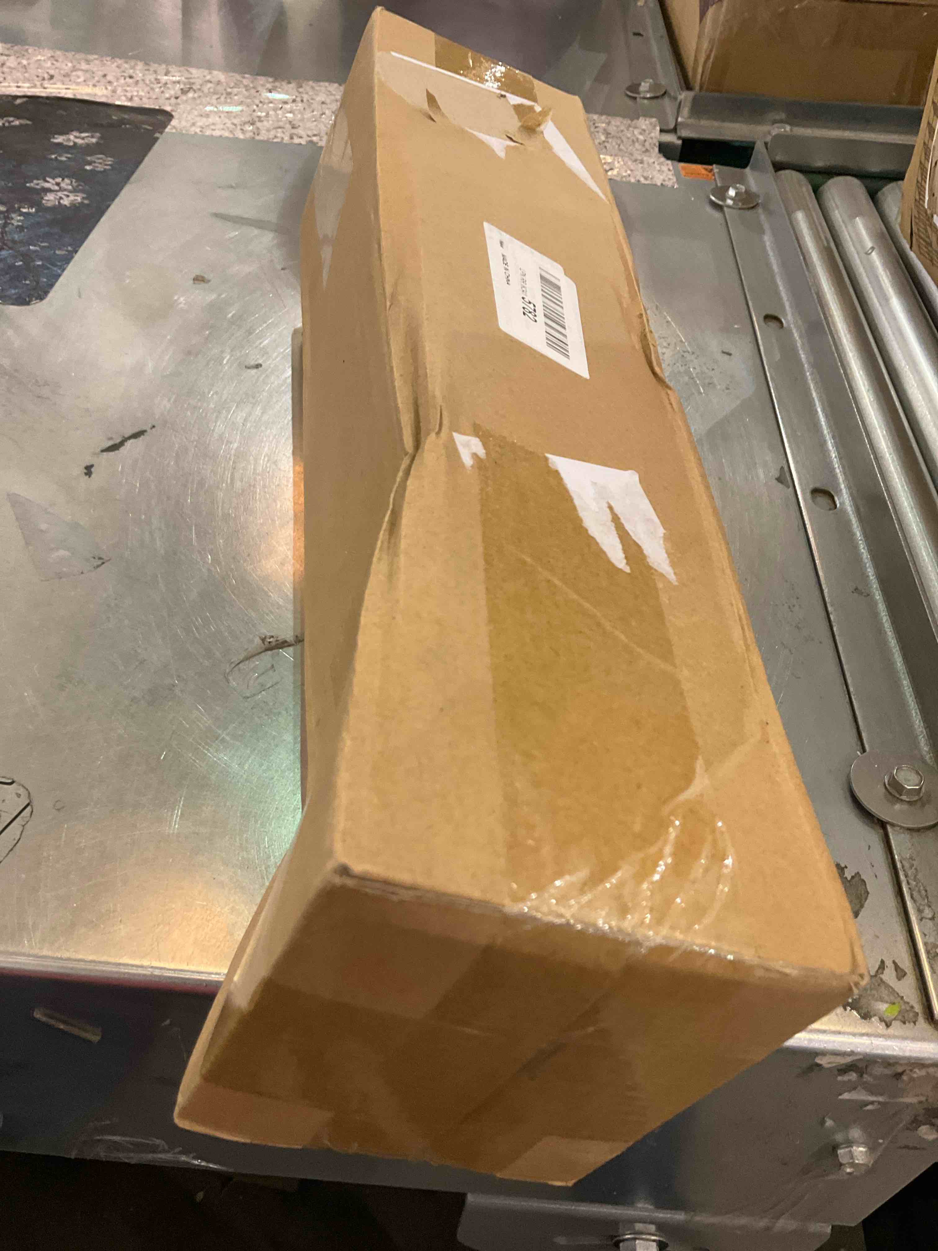 https://s3.amazonaws.com/lotting-images-prod/BargainHunt/EXS01262028_1709841332086.jpeg