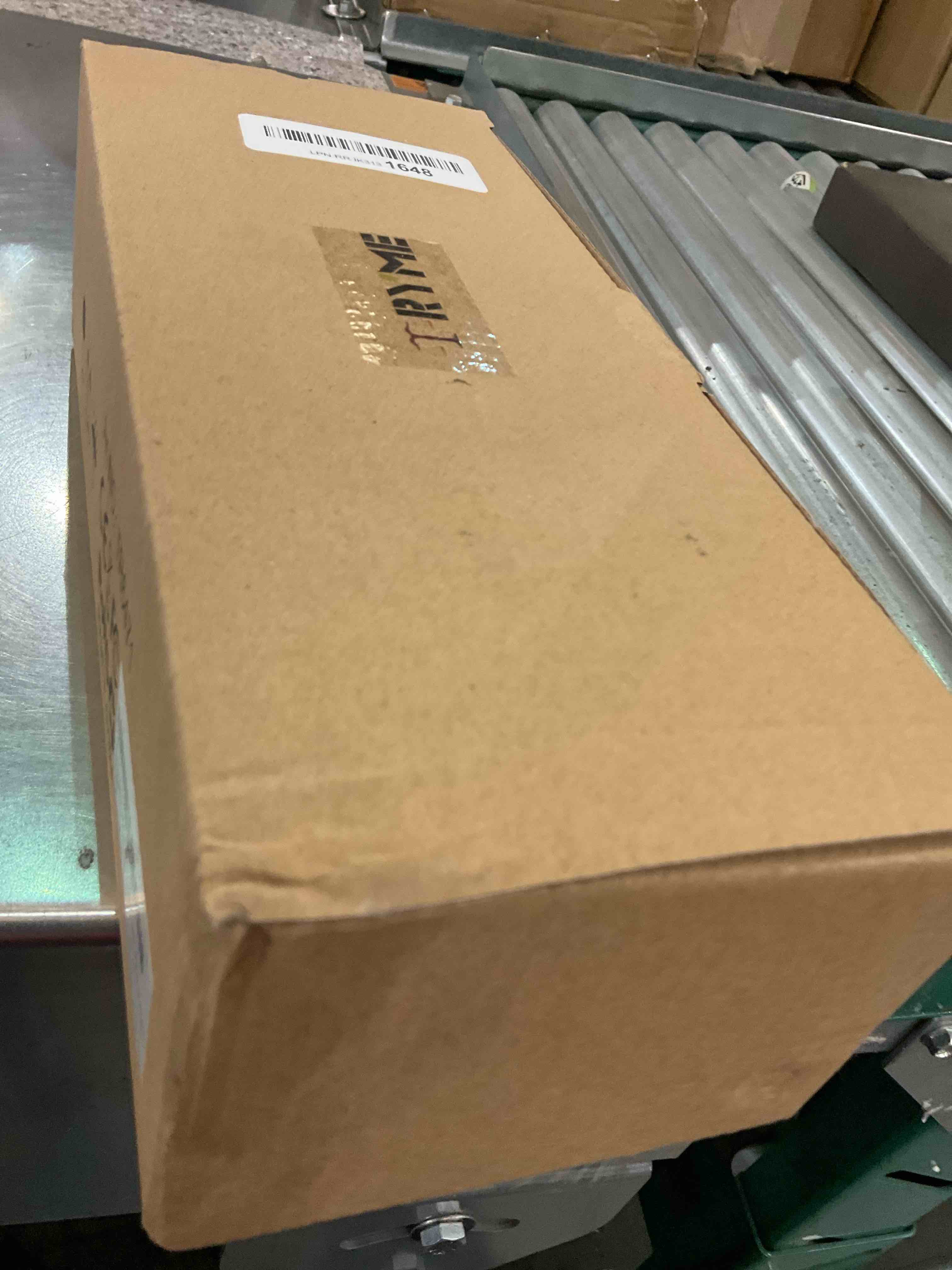 https://s3.amazonaws.com/lotting-images-prod/BargainHunt/EXS01262034_1709842220558.jpeg