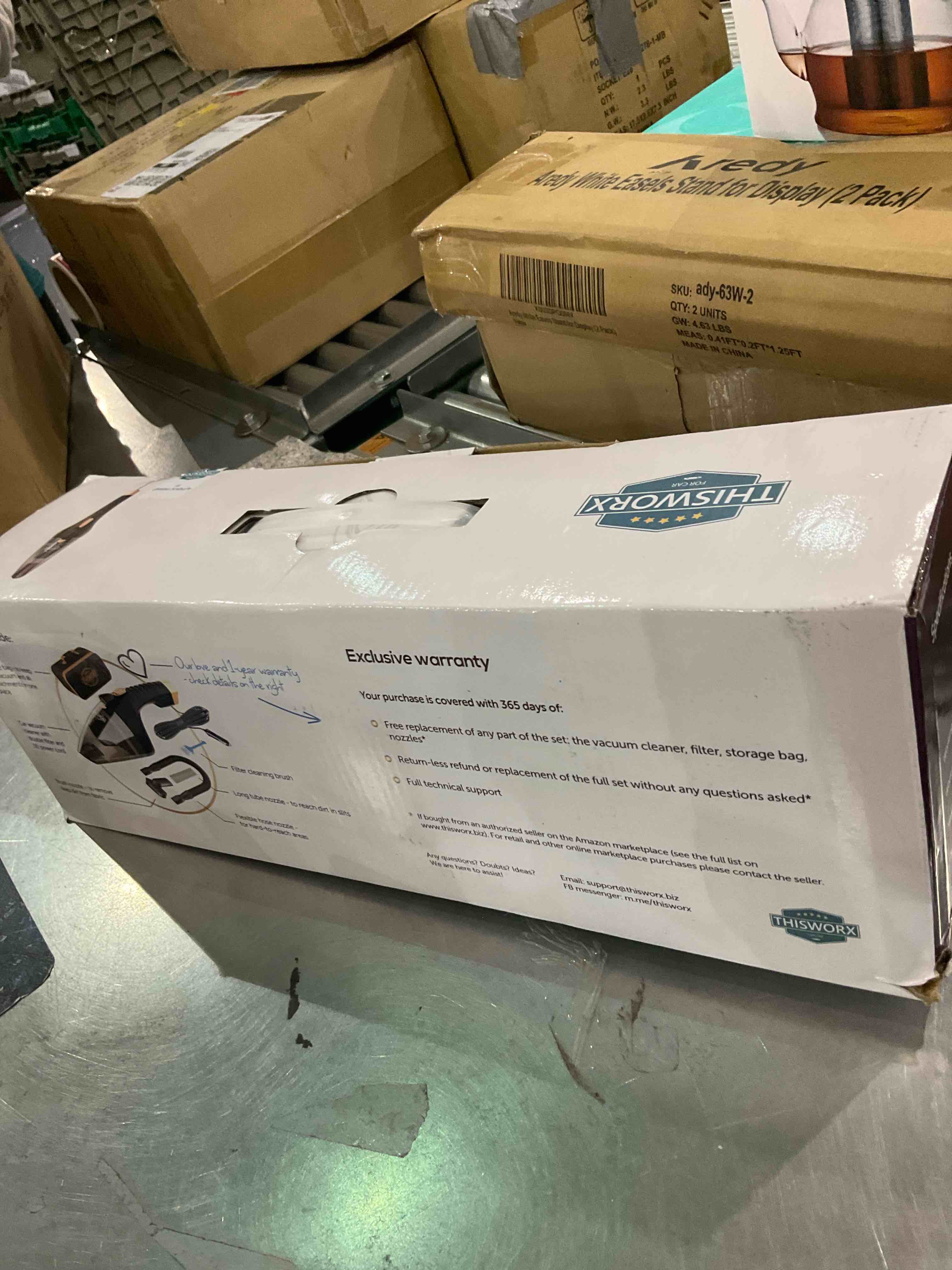 https://s3.amazonaws.com/lotting-images-prod/BargainHunt/EXS01262156_1709913211299.jpeg