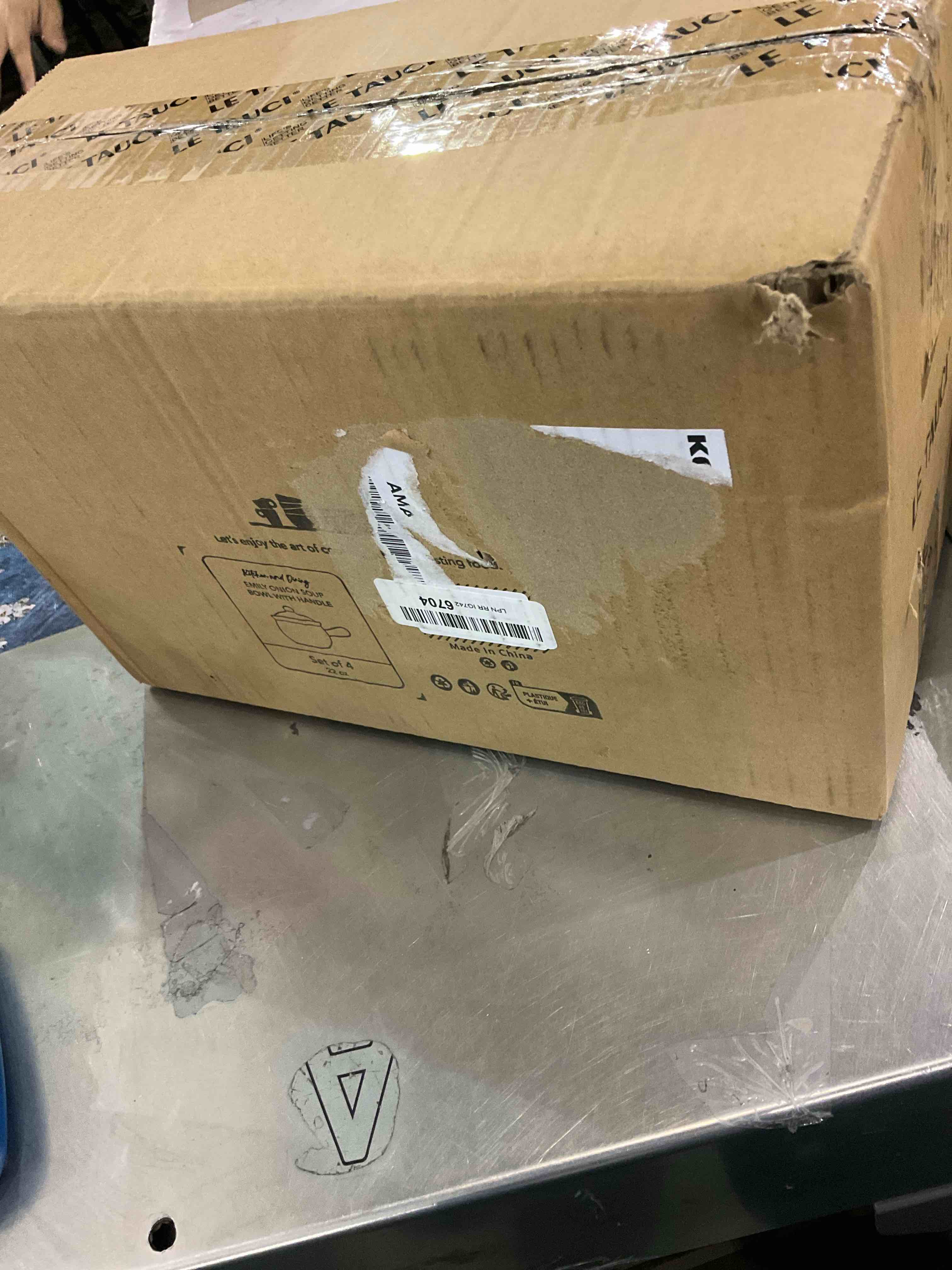 https://s3.amazonaws.com/lotting-images-prod/BargainHunt/EXS01262263_1710155931730.jpeg