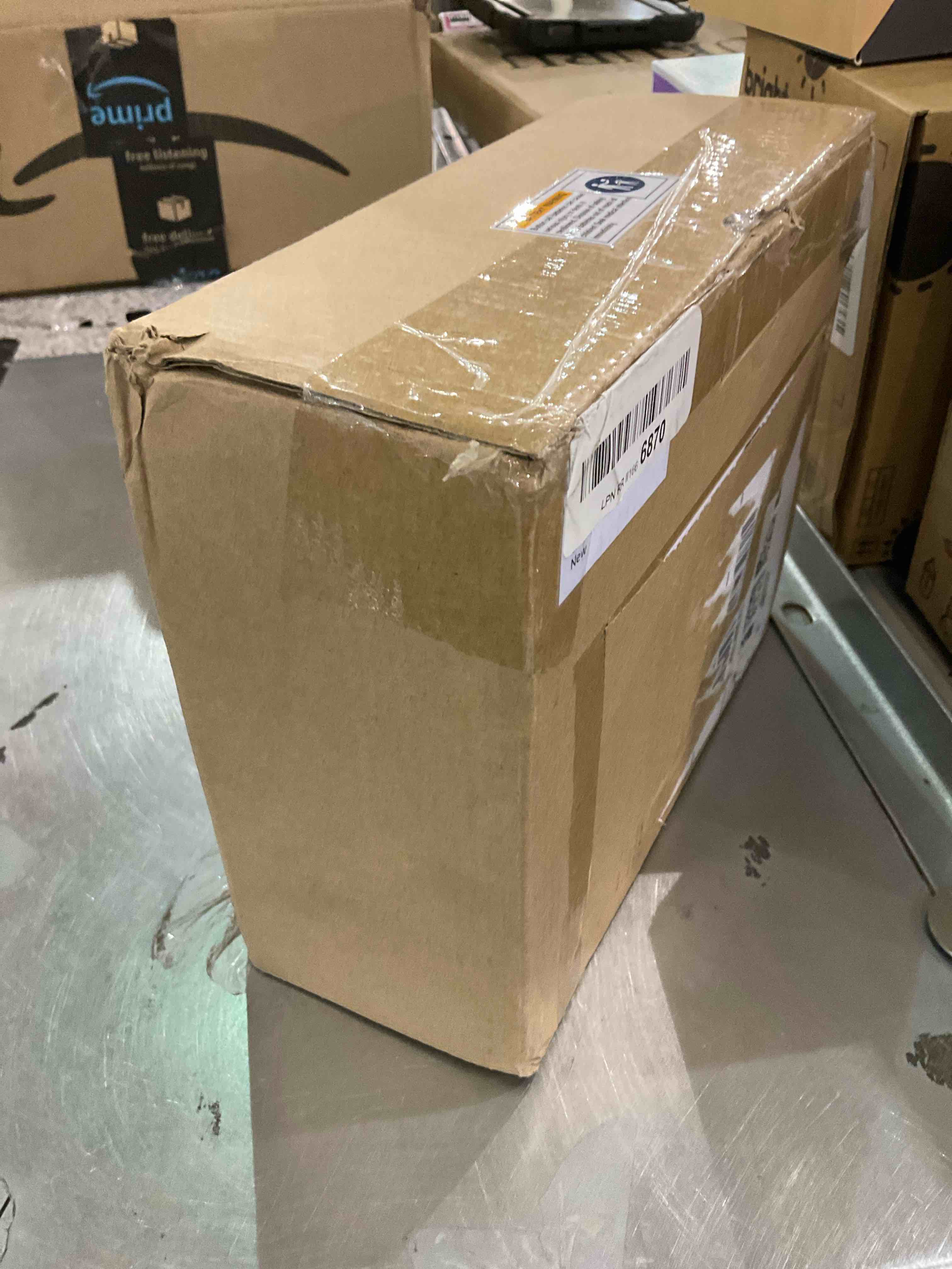 https://s3.amazonaws.com/lotting-images-prod/BargainHunt/EXS01262487_1710246604728.jpeg