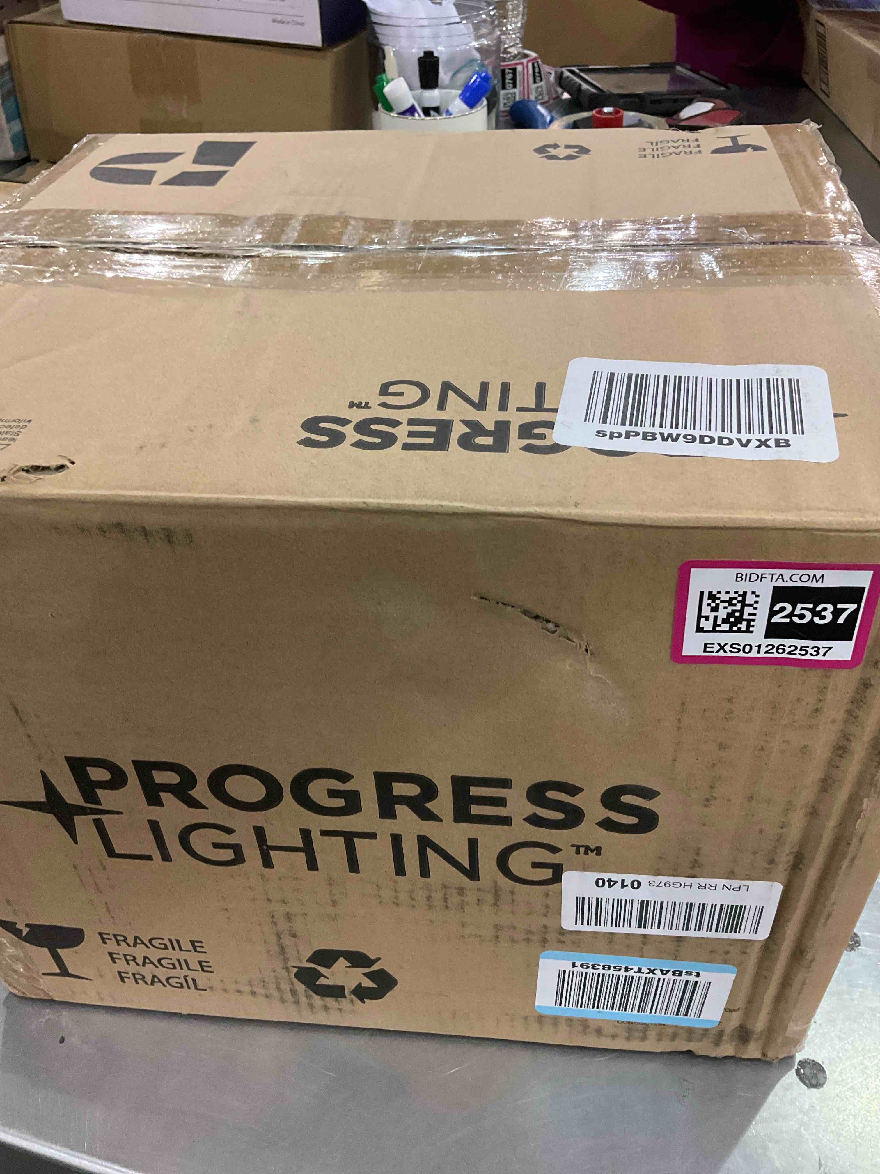 https://s3.amazonaws.com/lotting-images-prod/BargainHunt/EXS01262537_1710938091251.jpeg