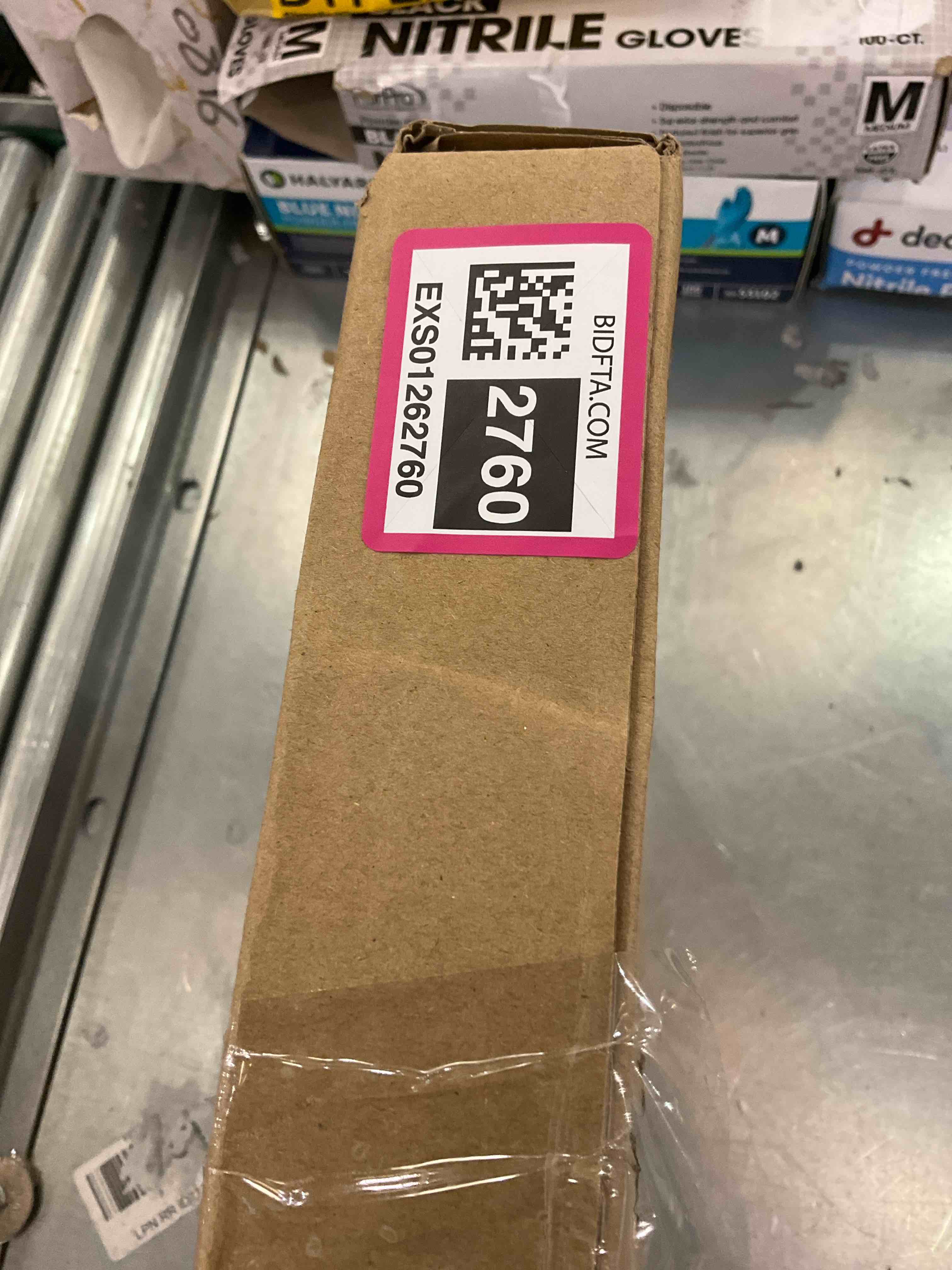 https://s3.amazonaws.com/lotting-images-prod/BargainHunt/EXS01262760_1711033546240.jpeg