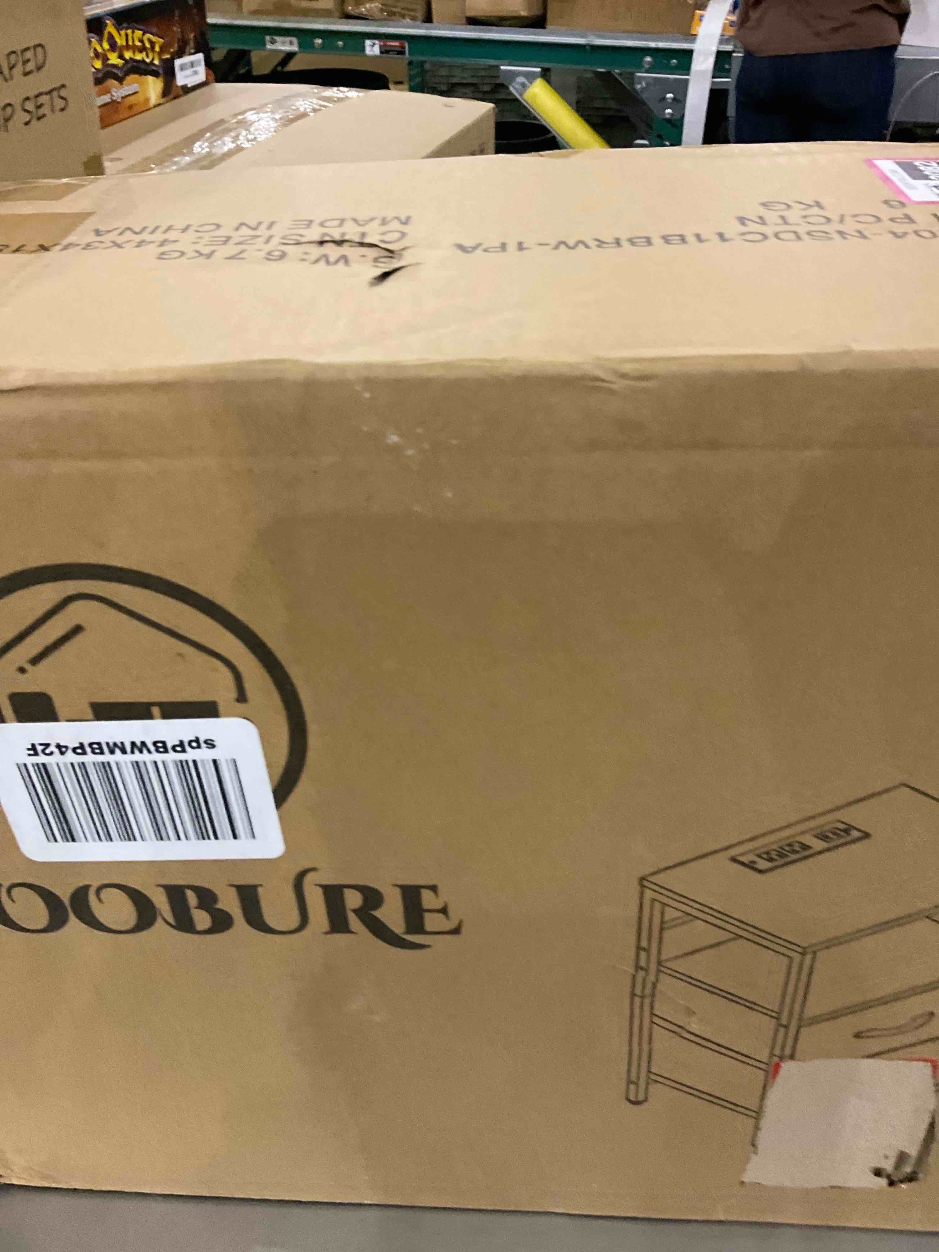 https://s3.amazonaws.com/lotting-images-prod/BargainHunt/EXS01263082_1710420179858.jpeg