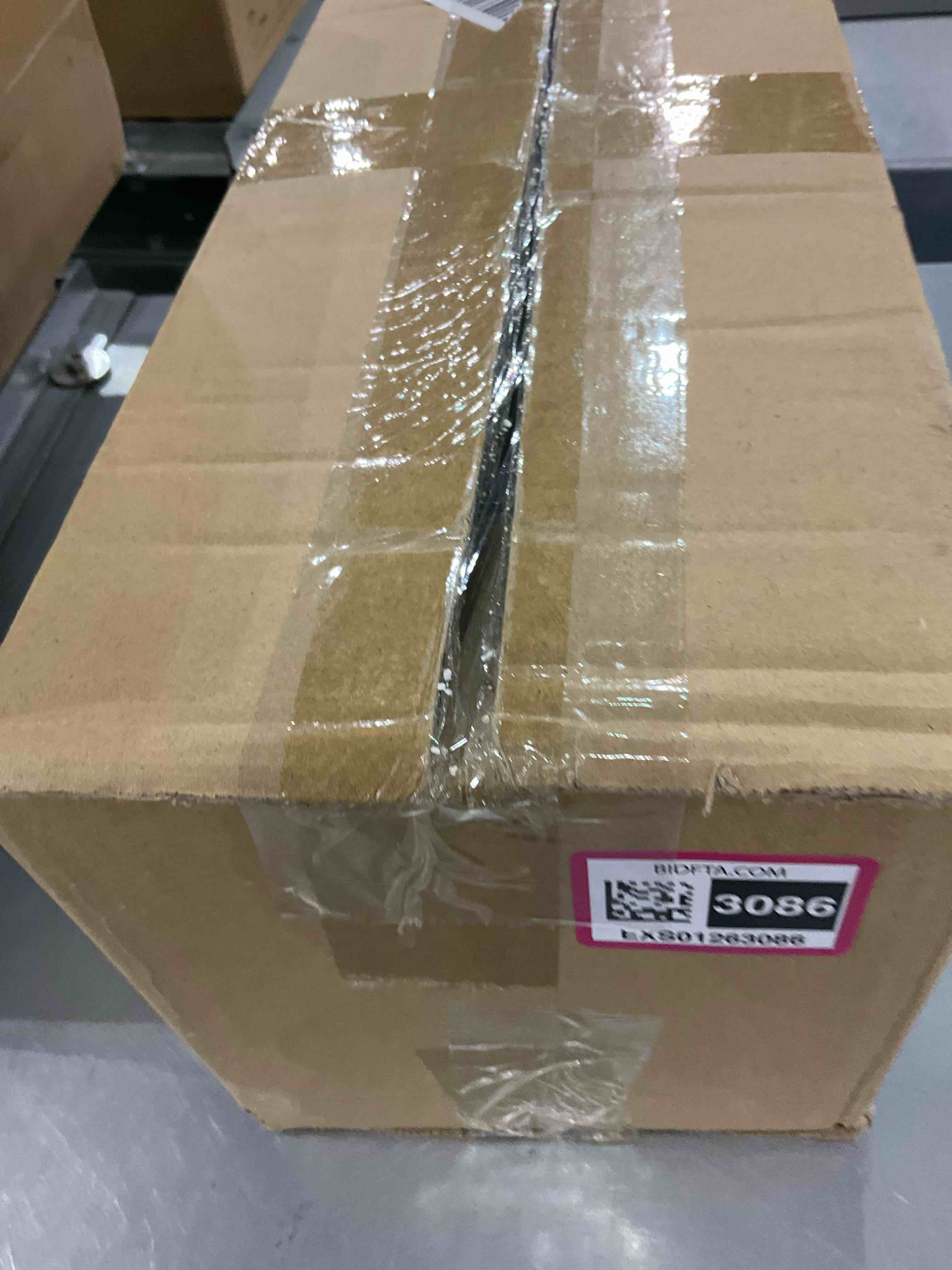 https://s3.amazonaws.com/lotting-images-prod/BargainHunt/EXS01263086_1710419433691.jpeg