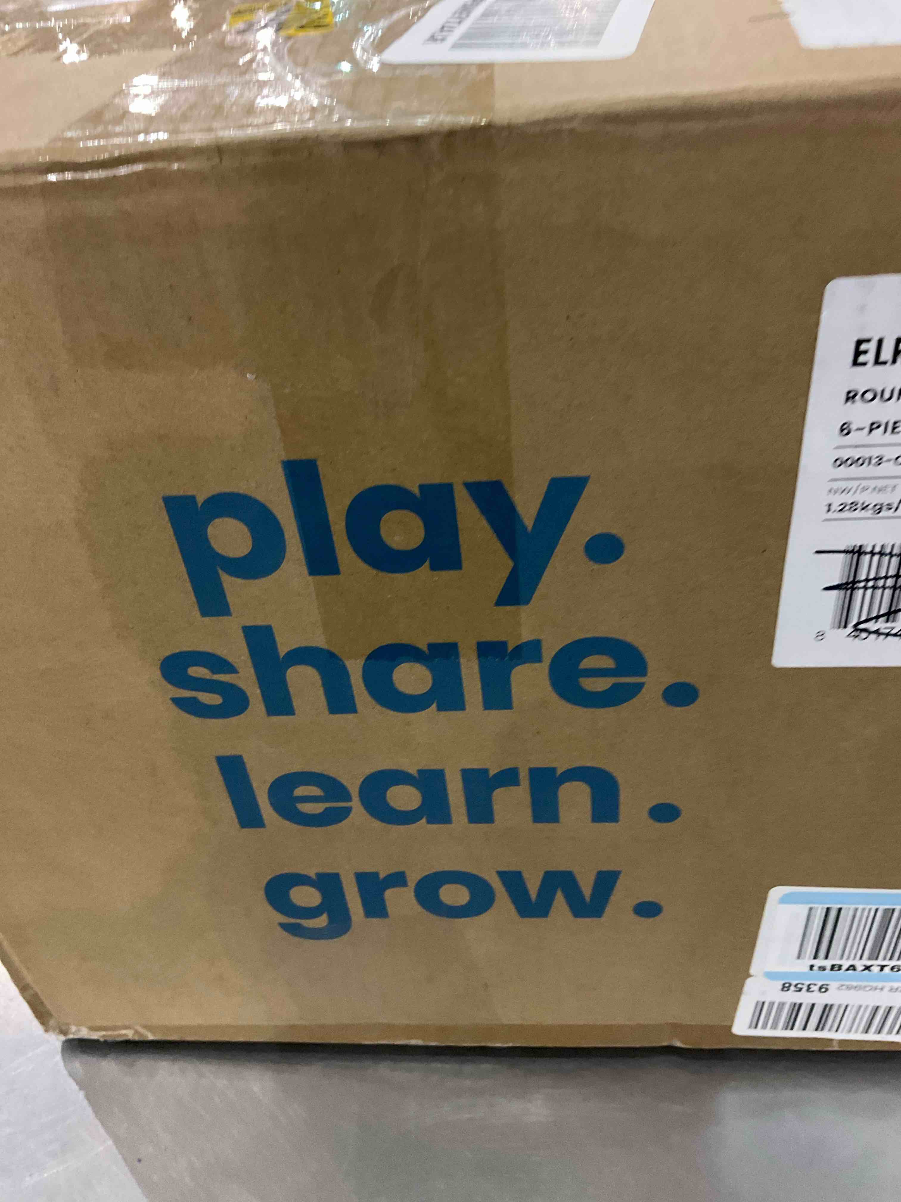 https://s3.amazonaws.com/lotting-images-prod/BargainHunt/EXS01263389_1710851106224.jpeg