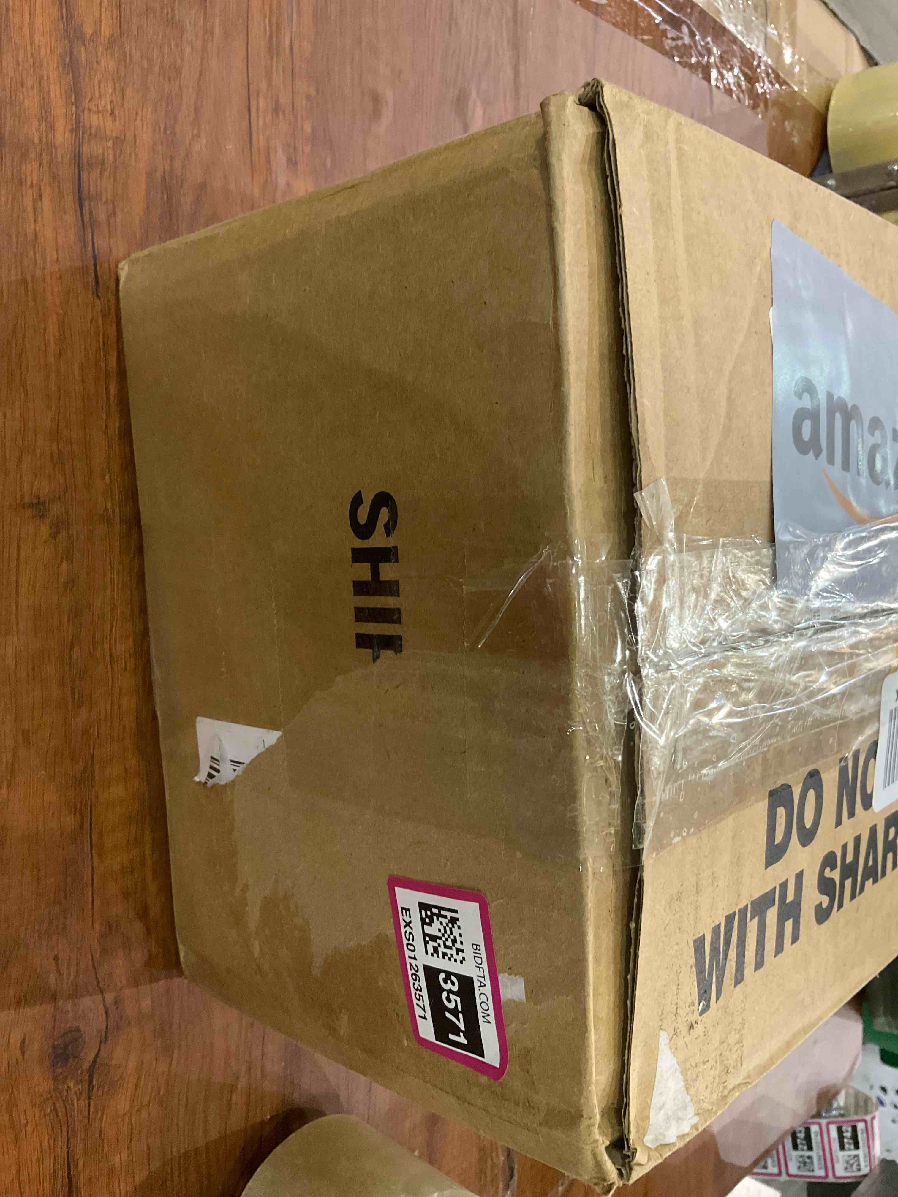 https://s3.amazonaws.com/lotting-images-prod/BargainHunt/EXS01263571_1712146142399.jpeg