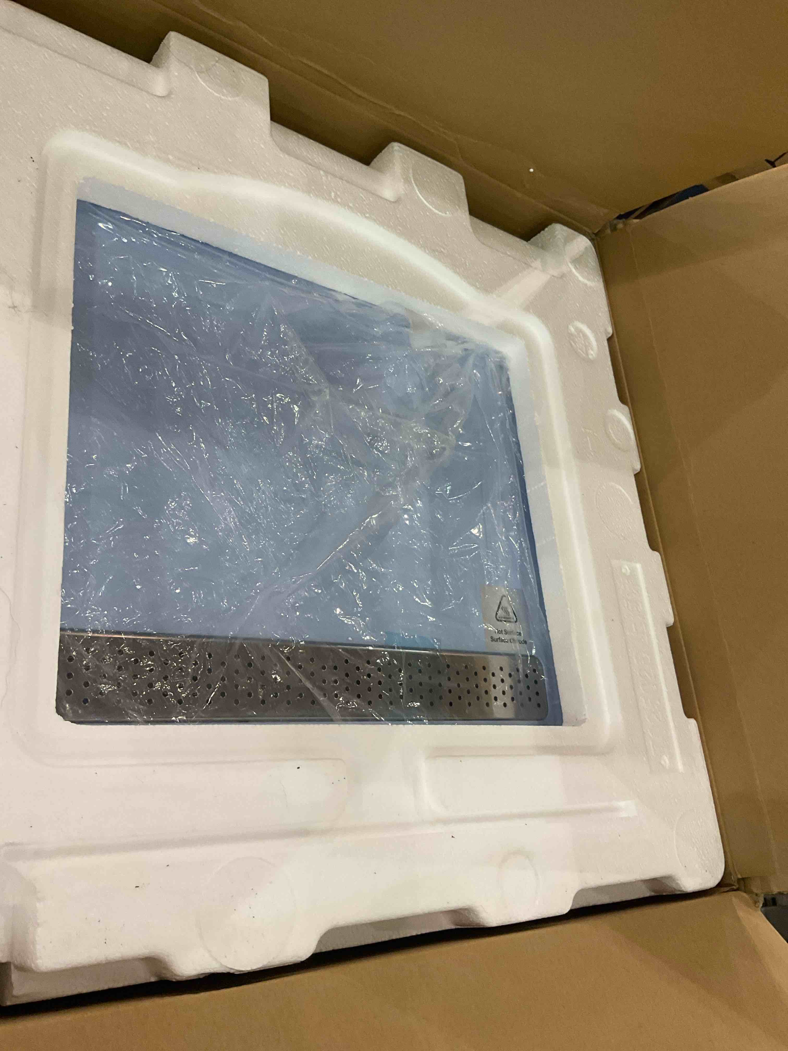 https://s3.amazonaws.com/lotting-images-prod/BargainHunt/EXS01263577_1712146896130.jpeg