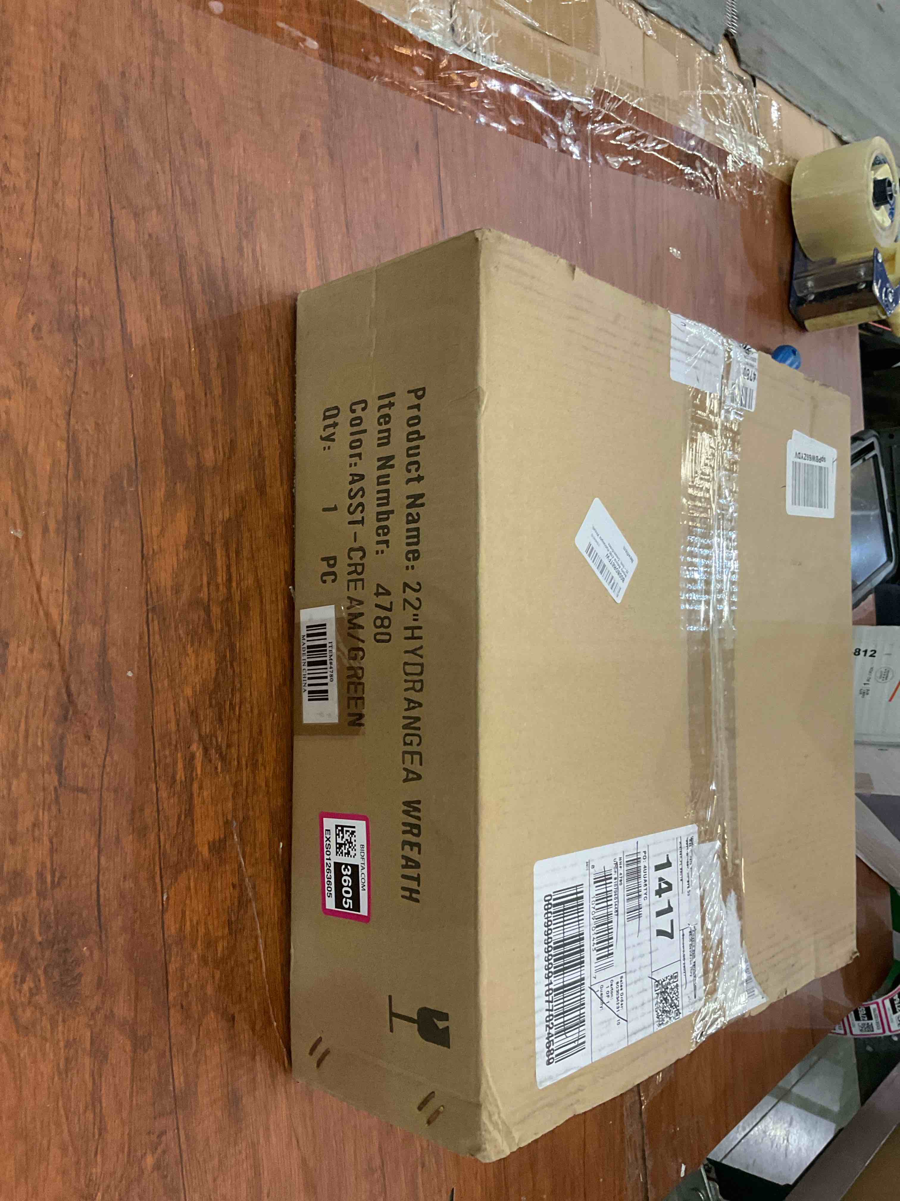 https://s3.amazonaws.com/lotting-images-prod/BargainHunt/EXS01263605_1712154825402.jpeg