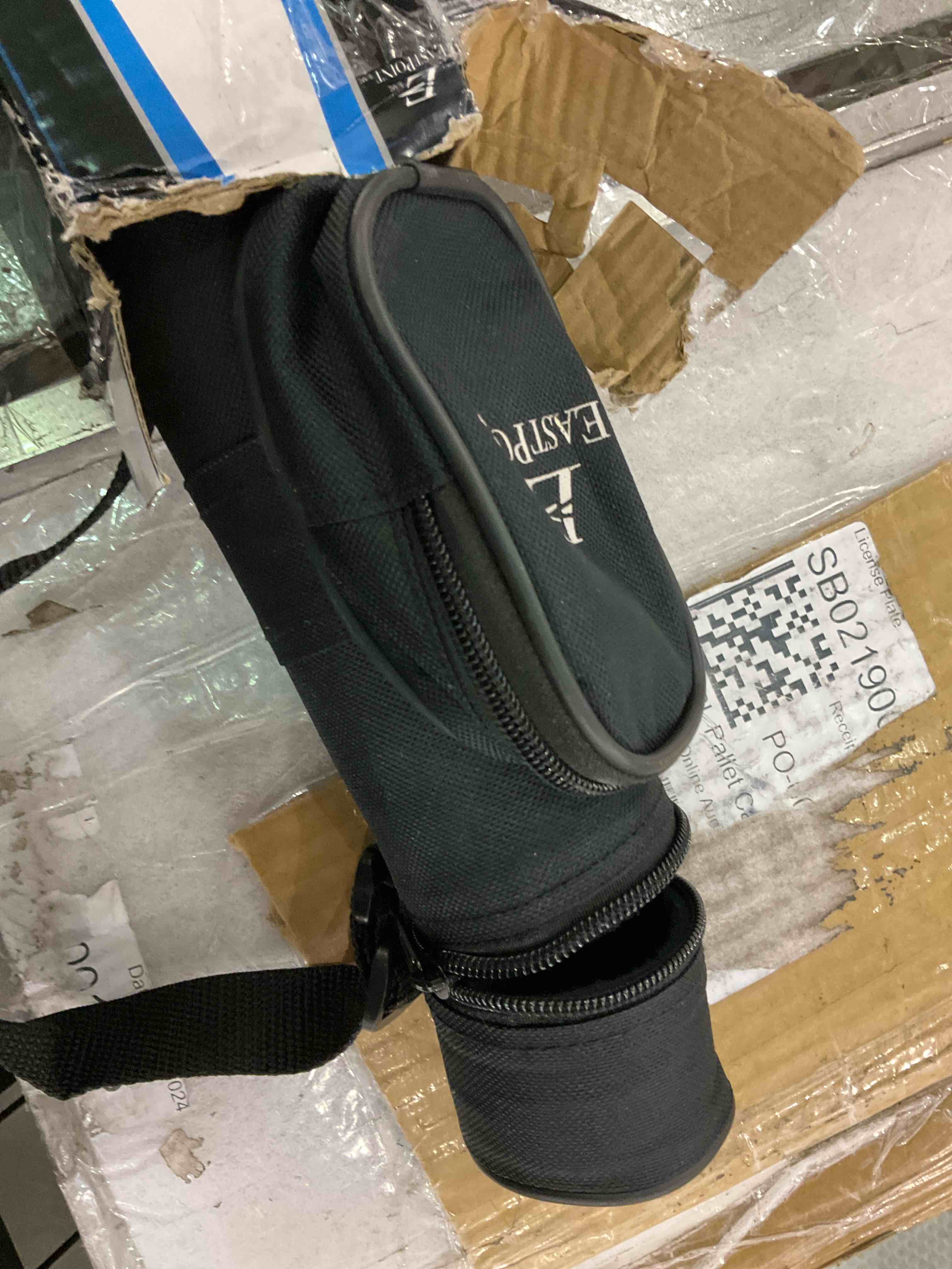 https://s3.amazonaws.com/lotting-images-prod/BargainHunt/EXS01264411_1711021985050.jpeg