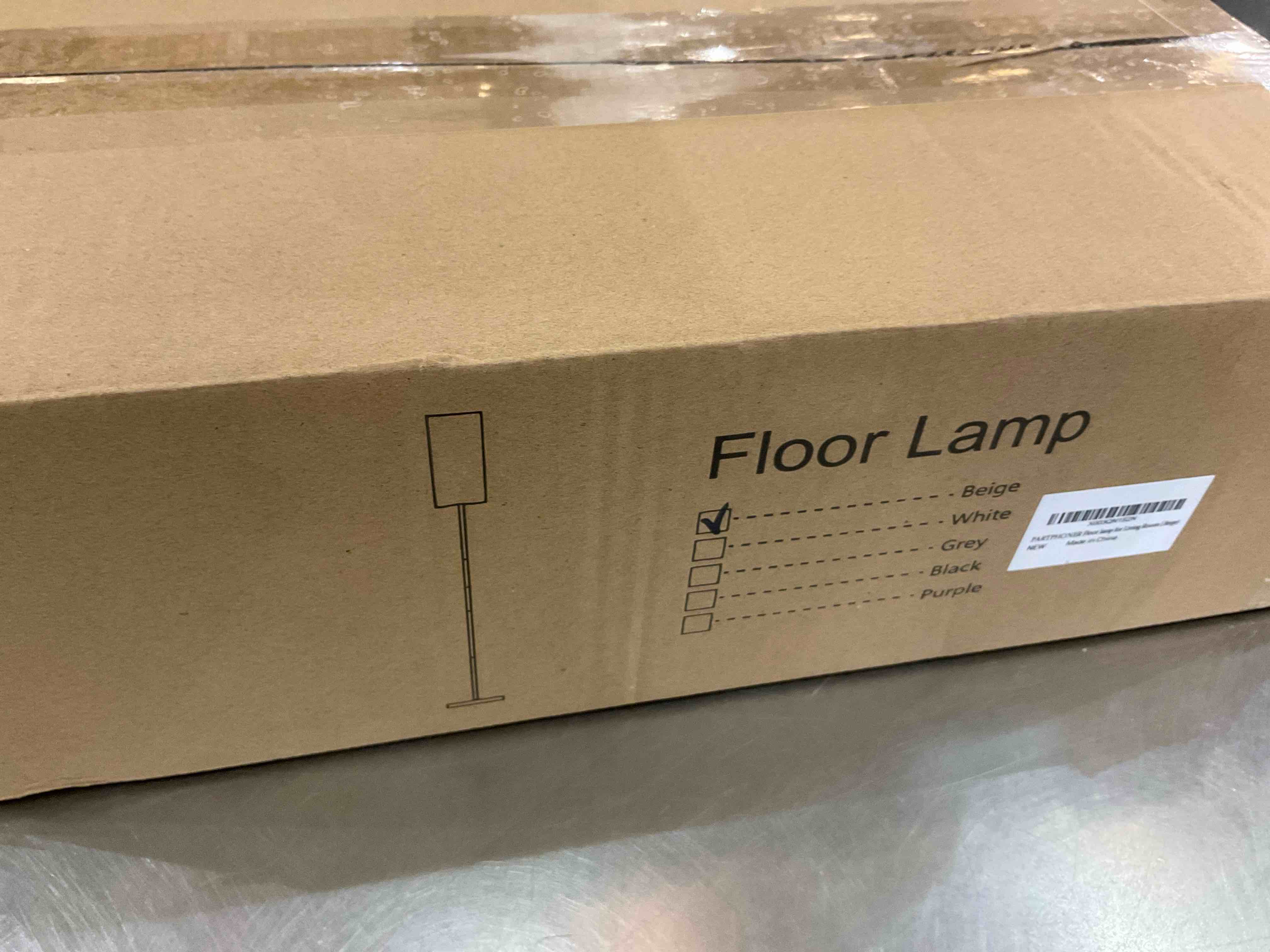 https://s3.amazonaws.com/lotting-images-prod/BargainHunt/EXS01264640_1711048128065.jpeg