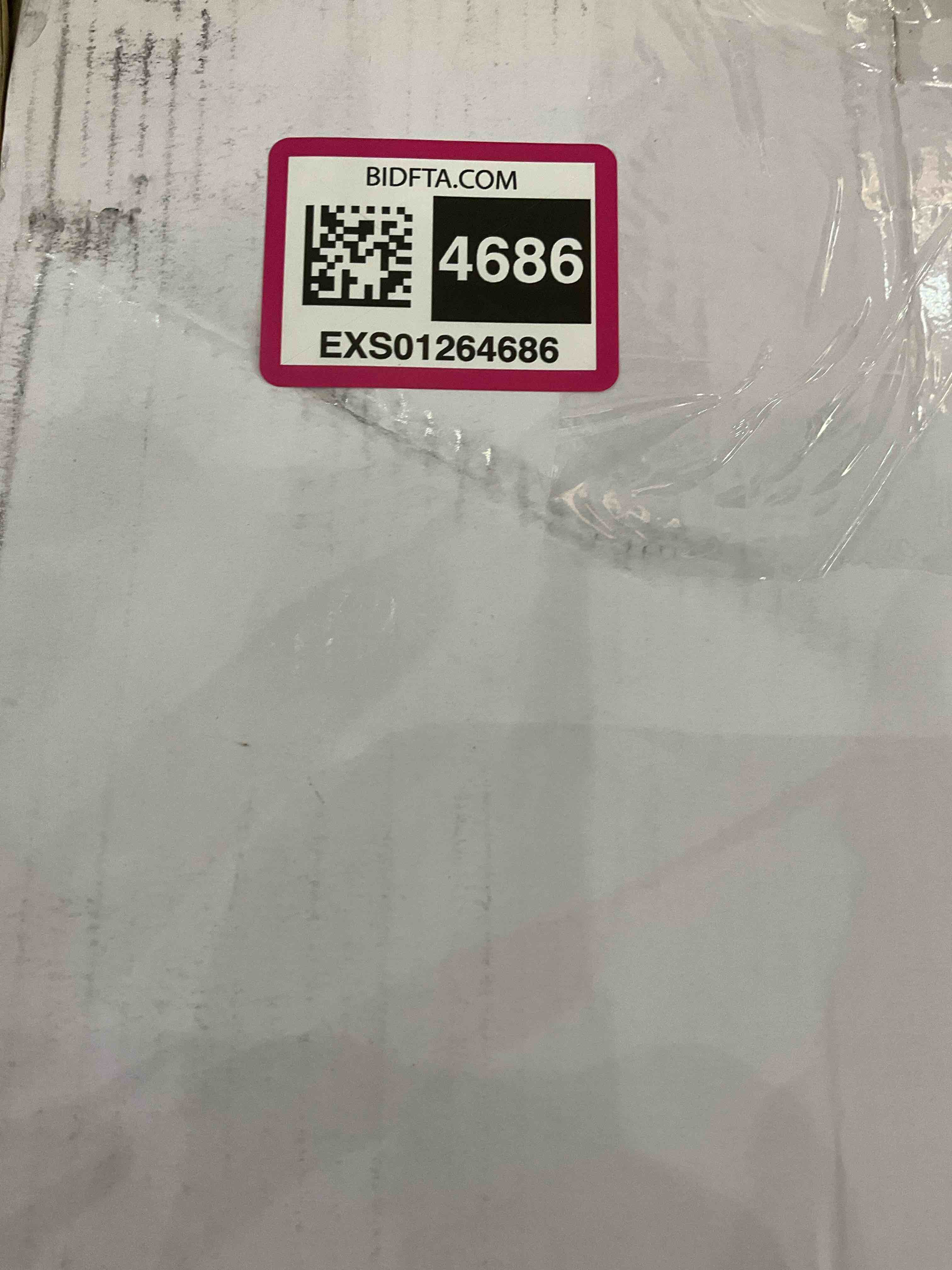 https://s3.amazonaws.com/lotting-images-prod/BargainHunt/EXS01264686_1711119718244.jpeg