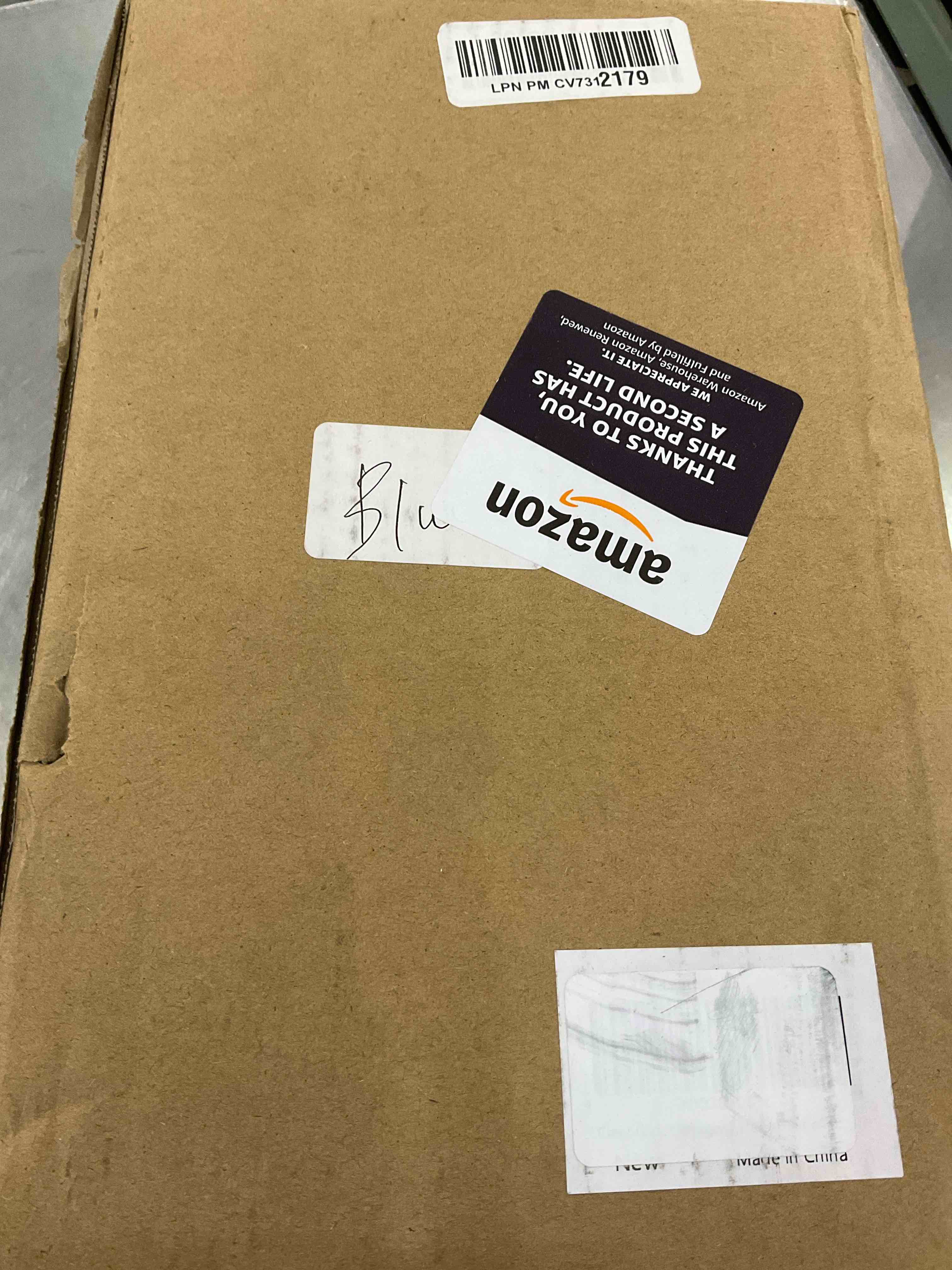 https://s3.amazonaws.com/lotting-images-prod/BargainHunt/EXS01264688_1711119862371.jpeg