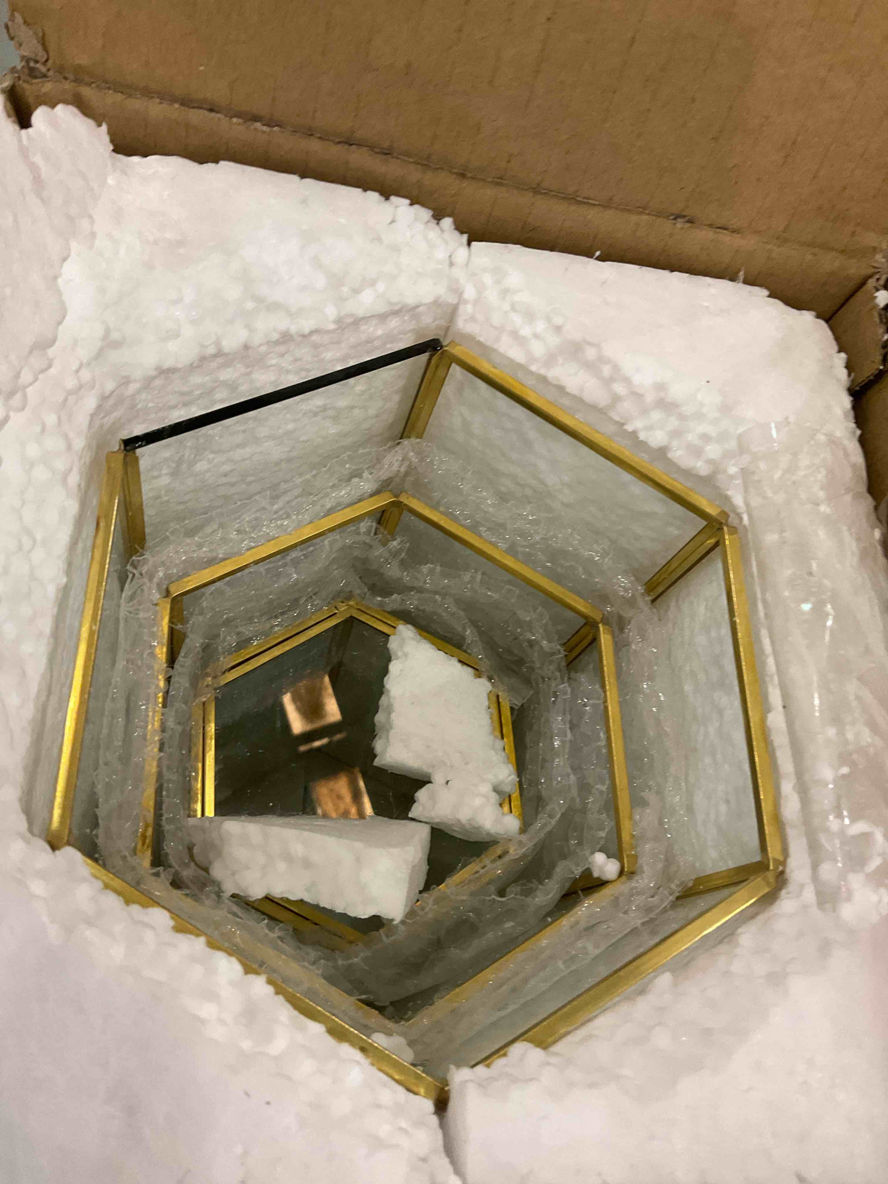 https://s3.amazonaws.com/lotting-images-prod/BargainHunt/EXS01264688_1711119930947.jpeg