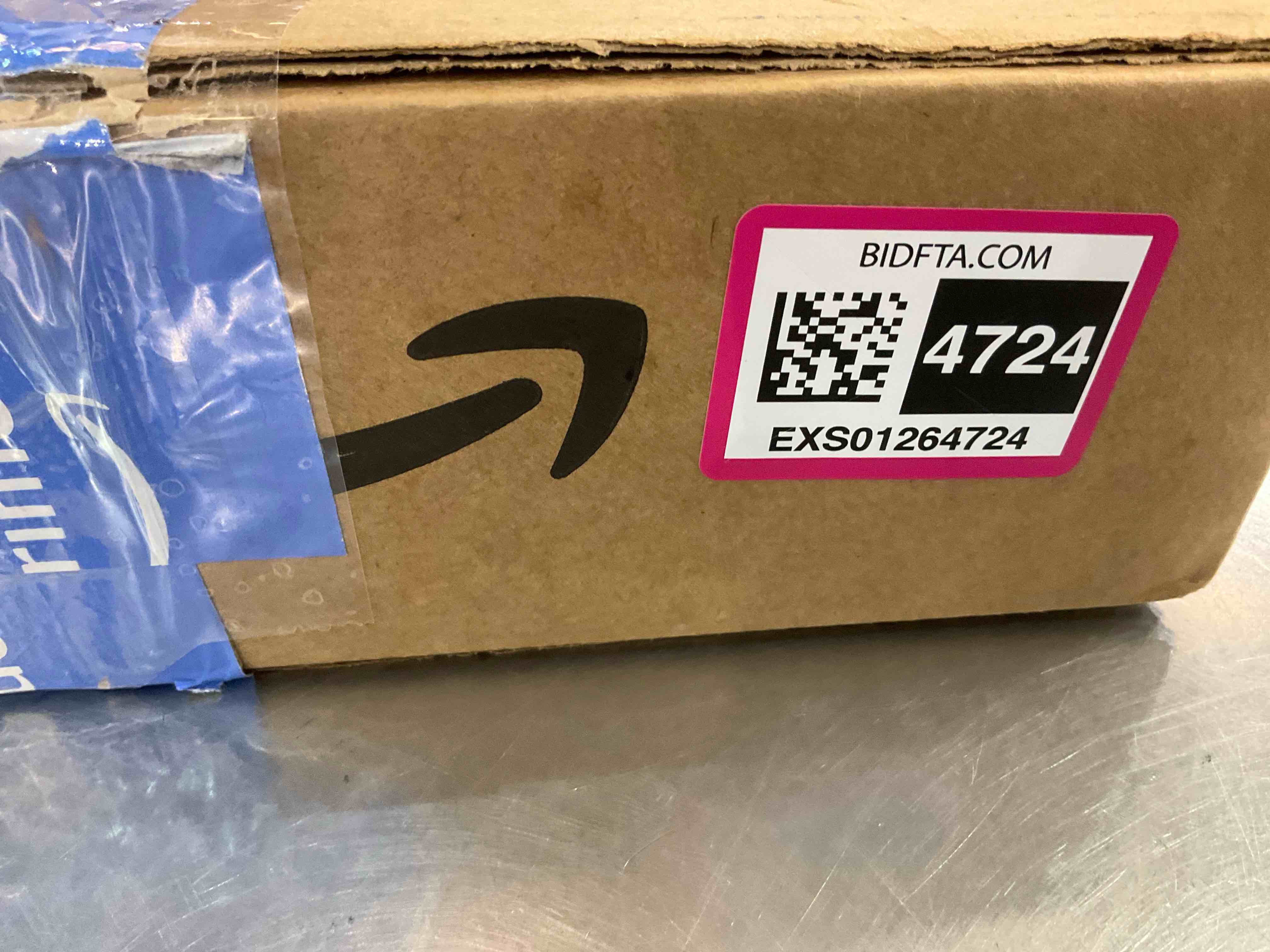 https://s3.amazonaws.com/lotting-images-prod/BargainHunt/EXS01264724_1711127843388.jpeg
