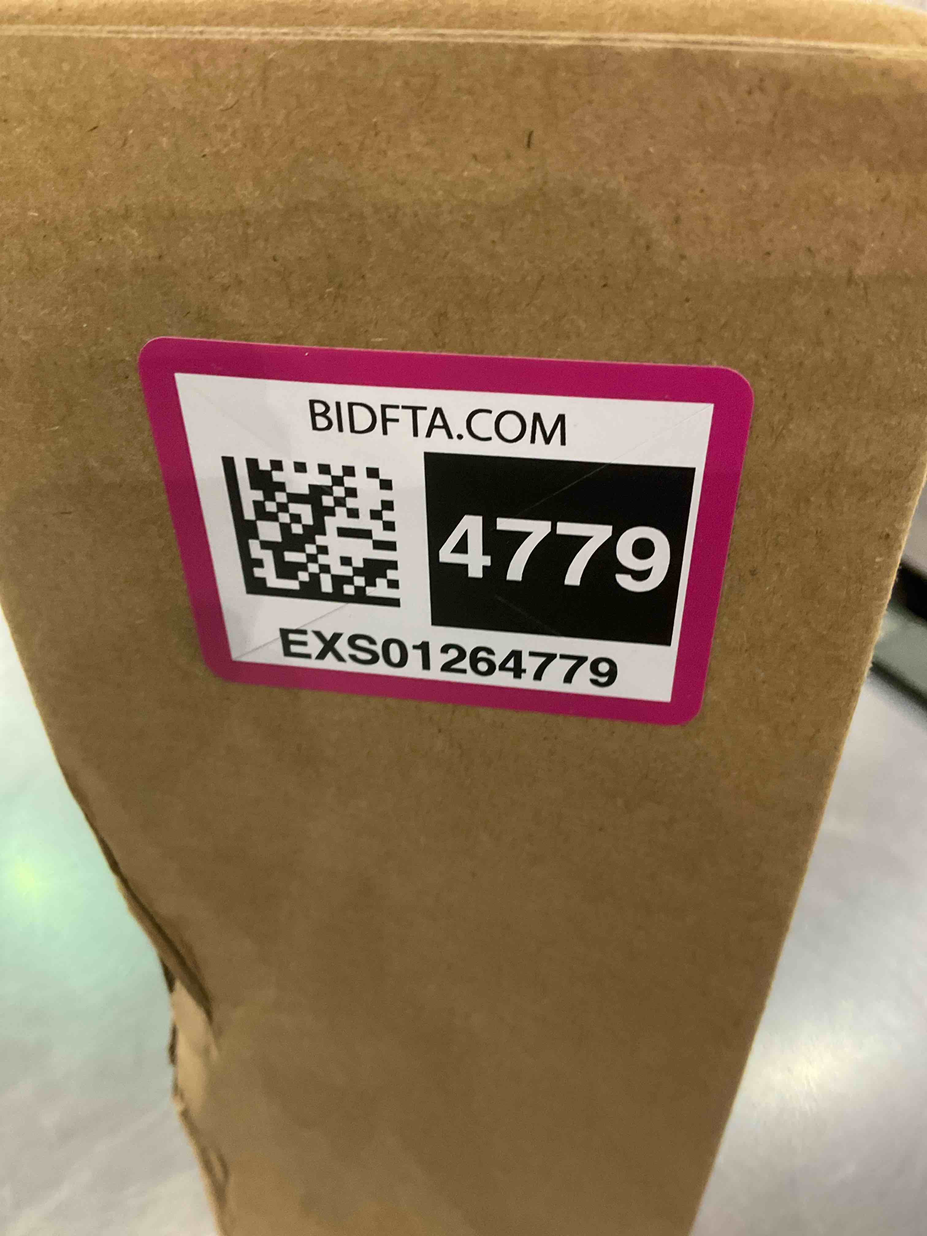 https://s3.amazonaws.com/lotting-images-prod/BargainHunt/EXS01264779_1711367343731.jpeg