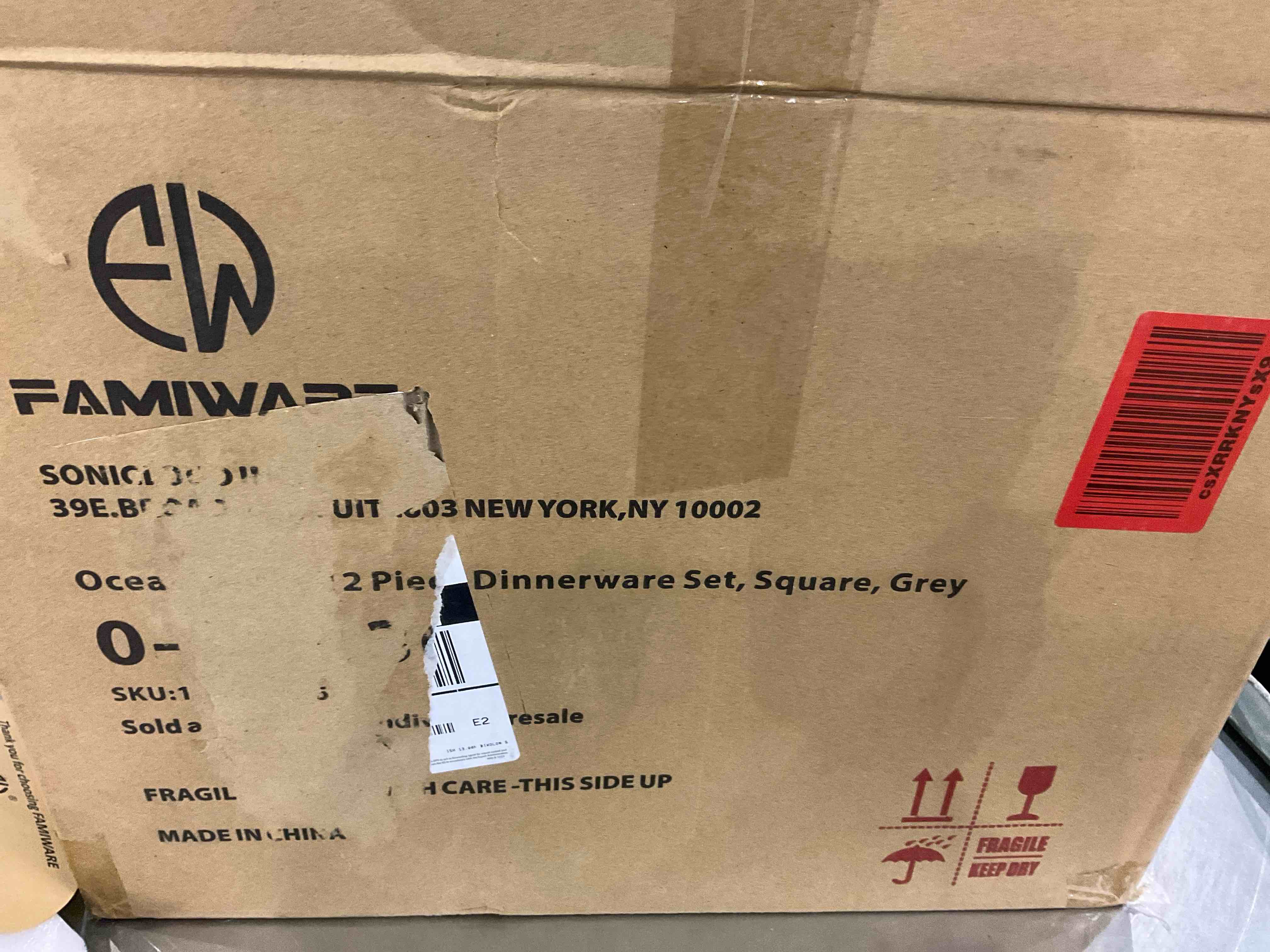 https://s3.amazonaws.com/lotting-images-prod/BargainHunt/EXS01264981_1711461776078.jpeg