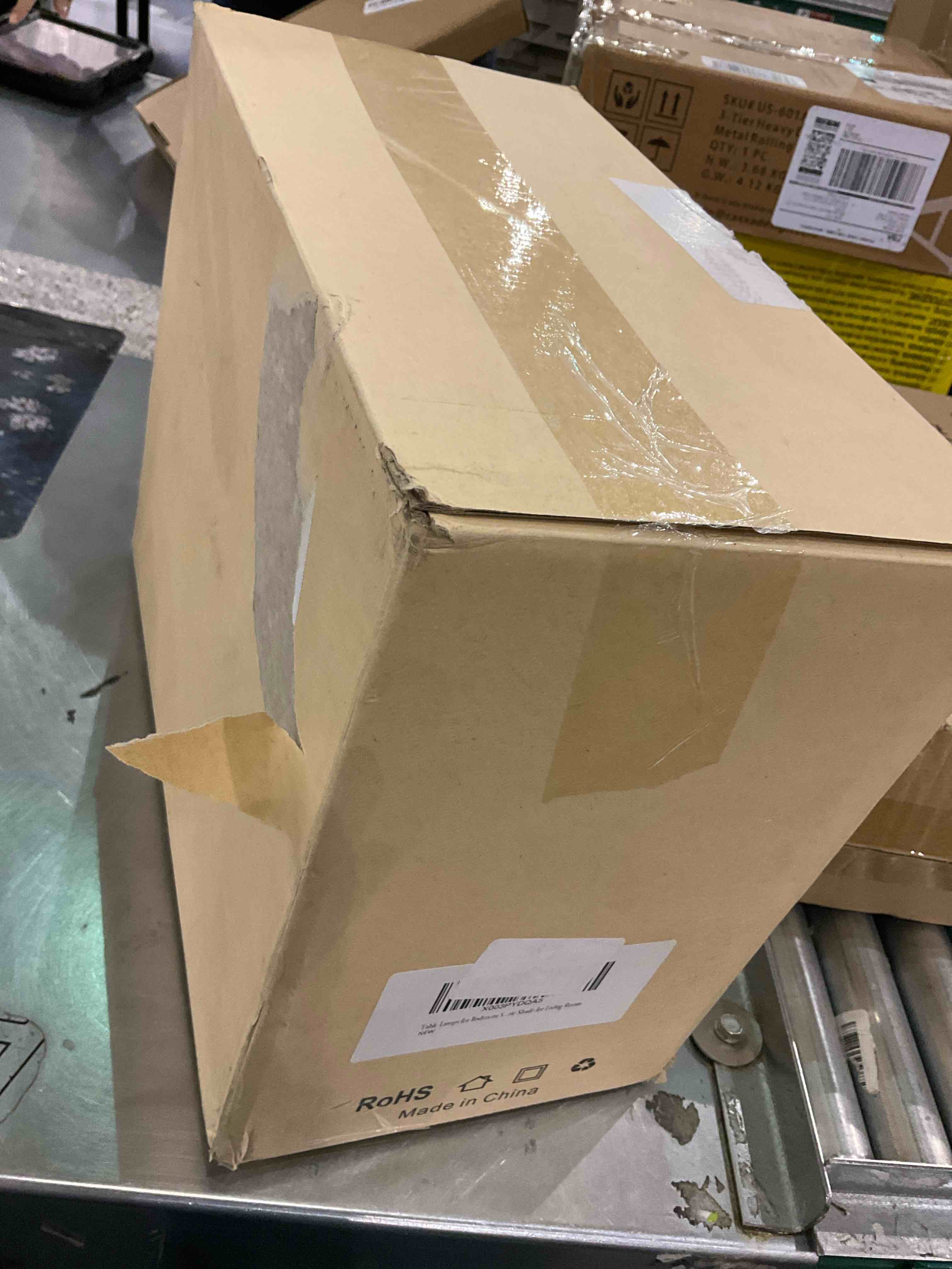 https://s3.amazonaws.com/lotting-images-prod/BargainHunt/EXS01265093_1709649804673.jpeg