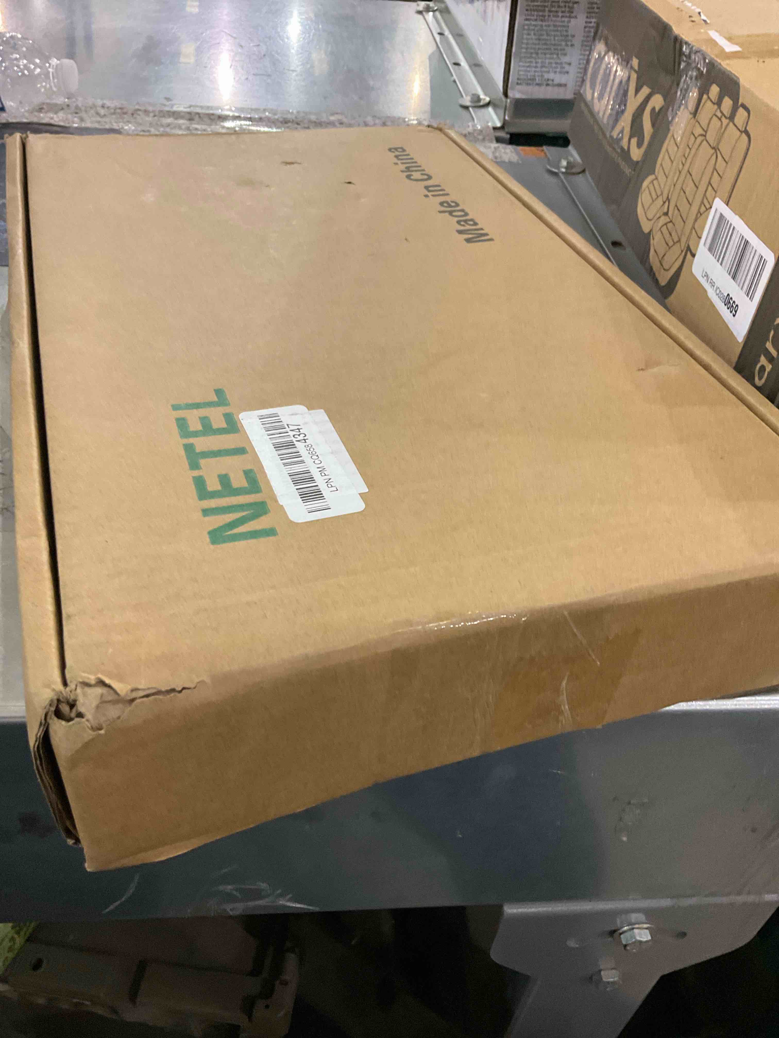 https://s3.amazonaws.com/lotting-images-prod/BargainHunt/EXS01265260_1709736248507.jpeg