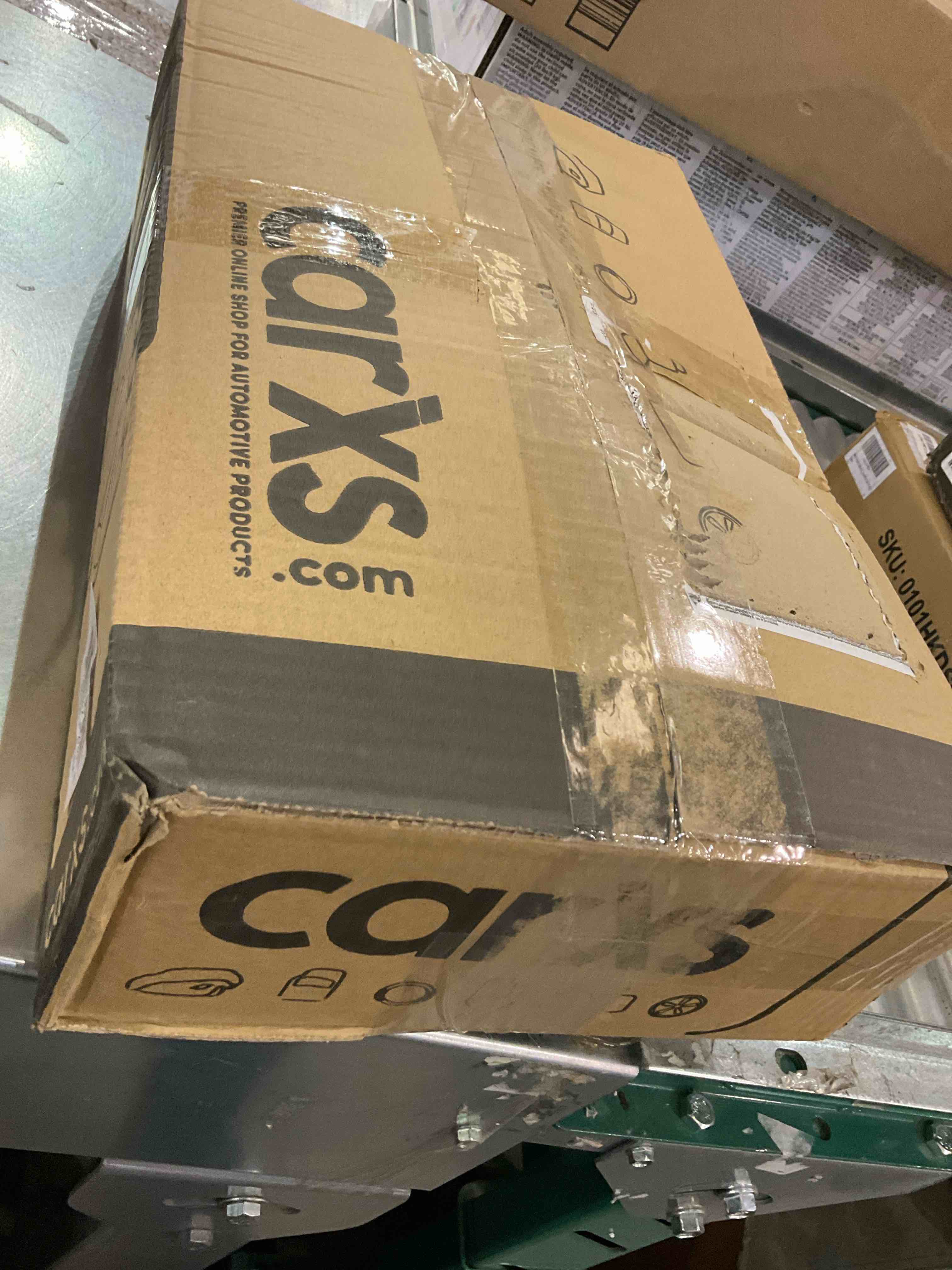 https://s3.amazonaws.com/lotting-images-prod/BargainHunt/EXS01265261_1709736295491.jpeg