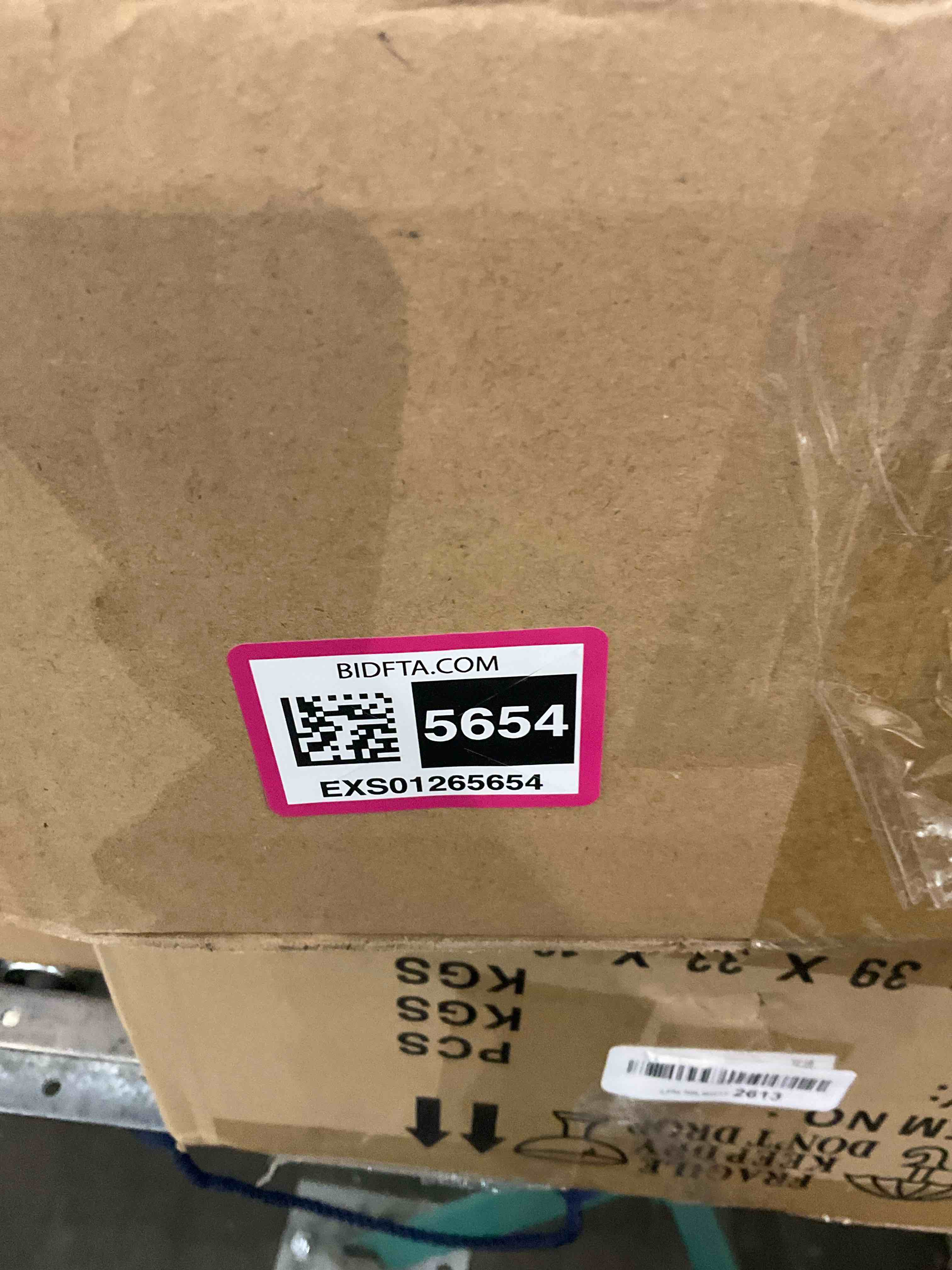 https://s3.amazonaws.com/lotting-images-prod/BargainHunt/EXS01265654_1712066608030.jpeg