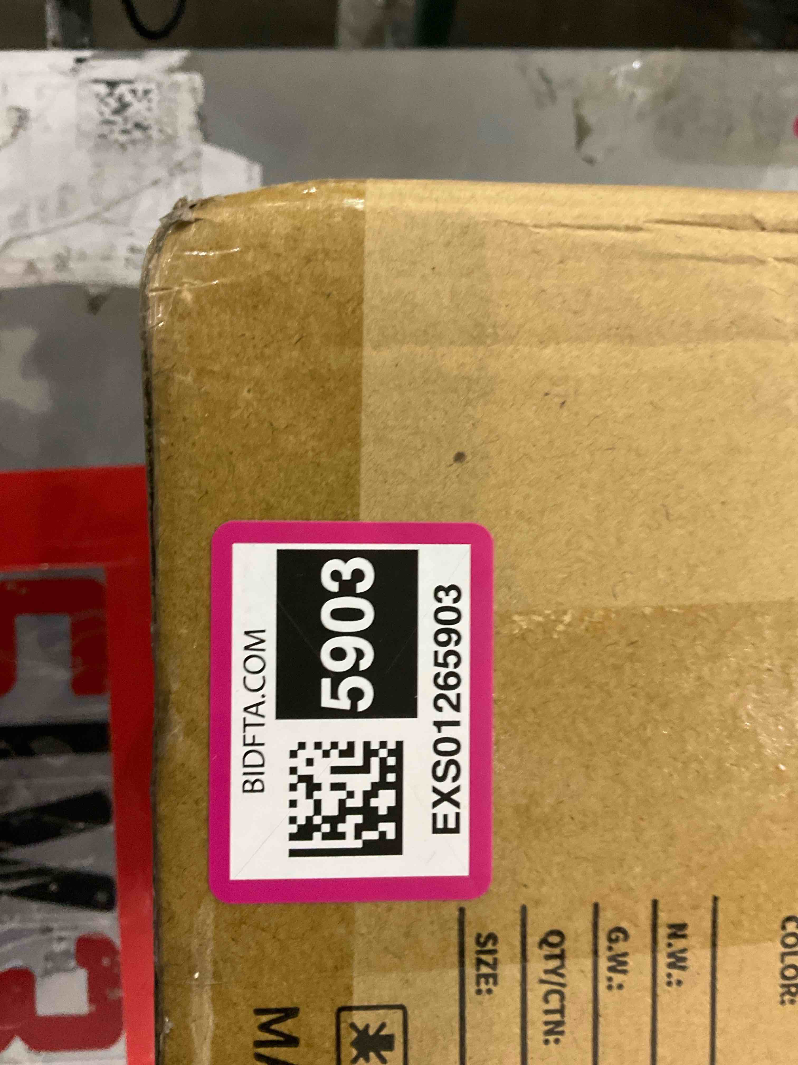 https://s3.amazonaws.com/lotting-images-prod/BargainHunt/EXS01265903_1711462712311.jpeg